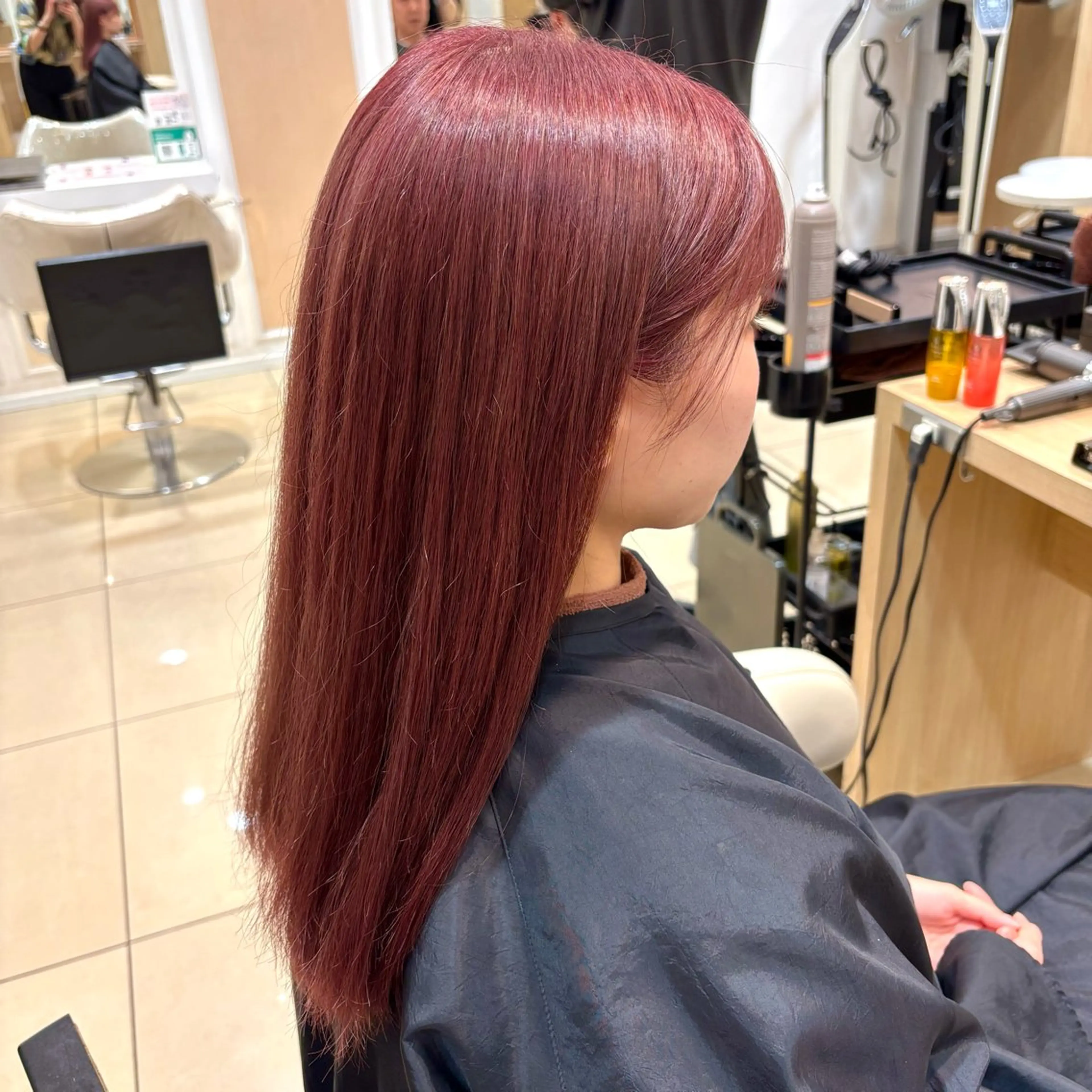 ロング カラー ベージュカラー ブリーチ ピンクカラー ピンクベージュ ヘアカラー 🌙Ash中目黒 坪内沙月🌙のヘアスタイル