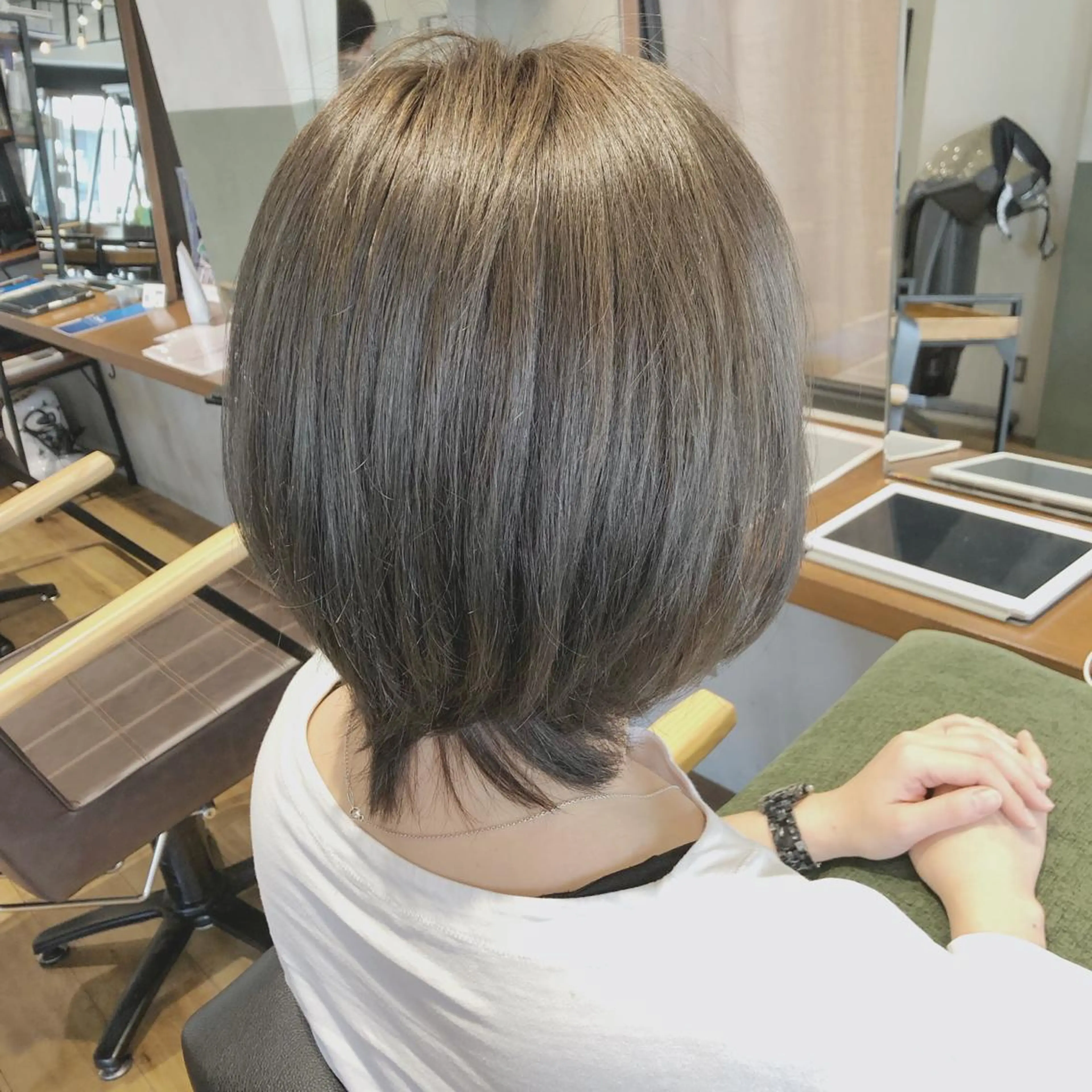ショート カラー アッシュ アッシュグレー アッシュグレージュ グレージュ ◇おの あすか◇のヘアスタイル