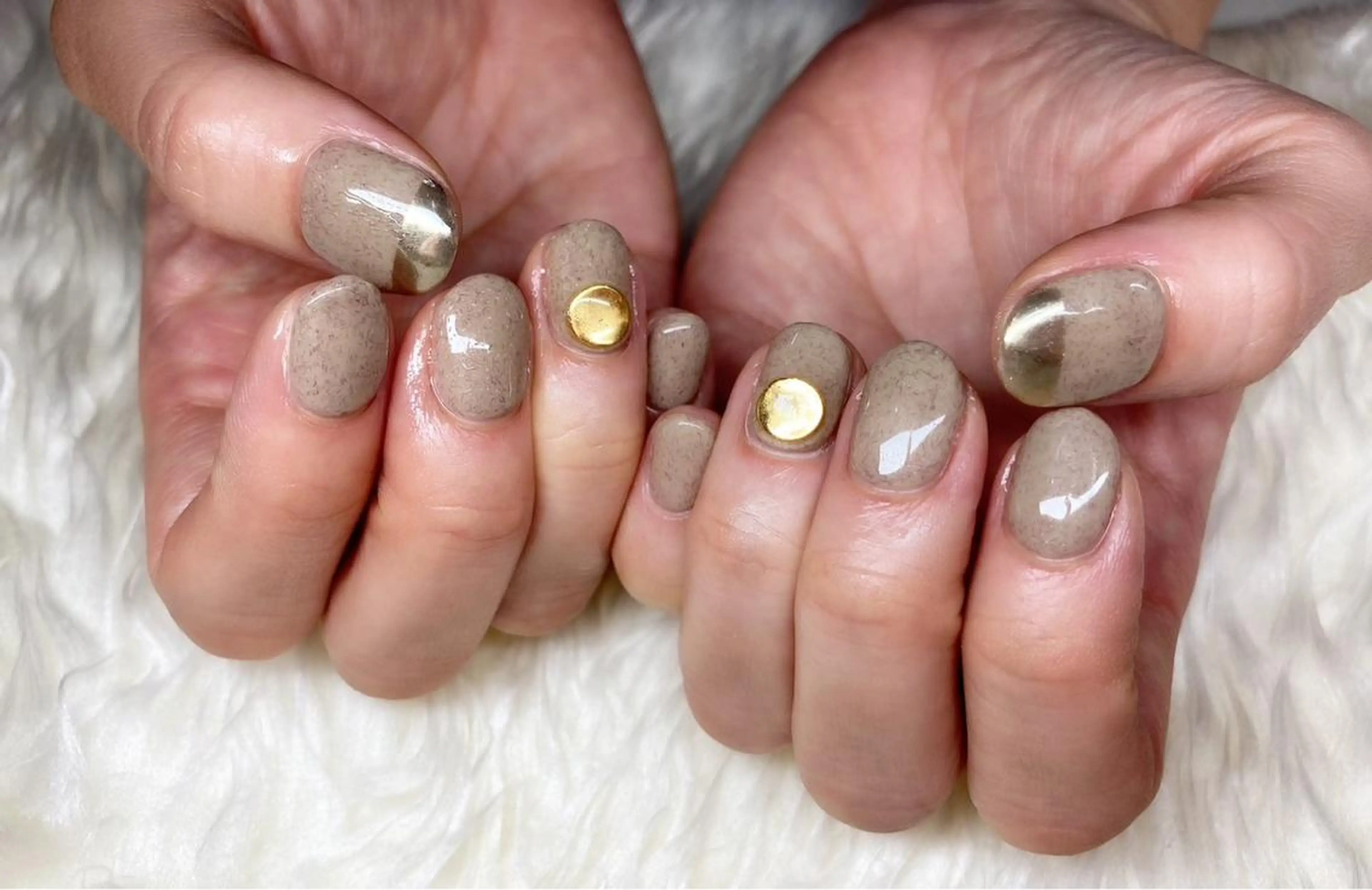 ネイル フレンチネイル ジェルネイル ミラーネイル ニュアンスネイル パラジェル ハンドネイル Nail&eye Belire 新宿のネイルデザイン