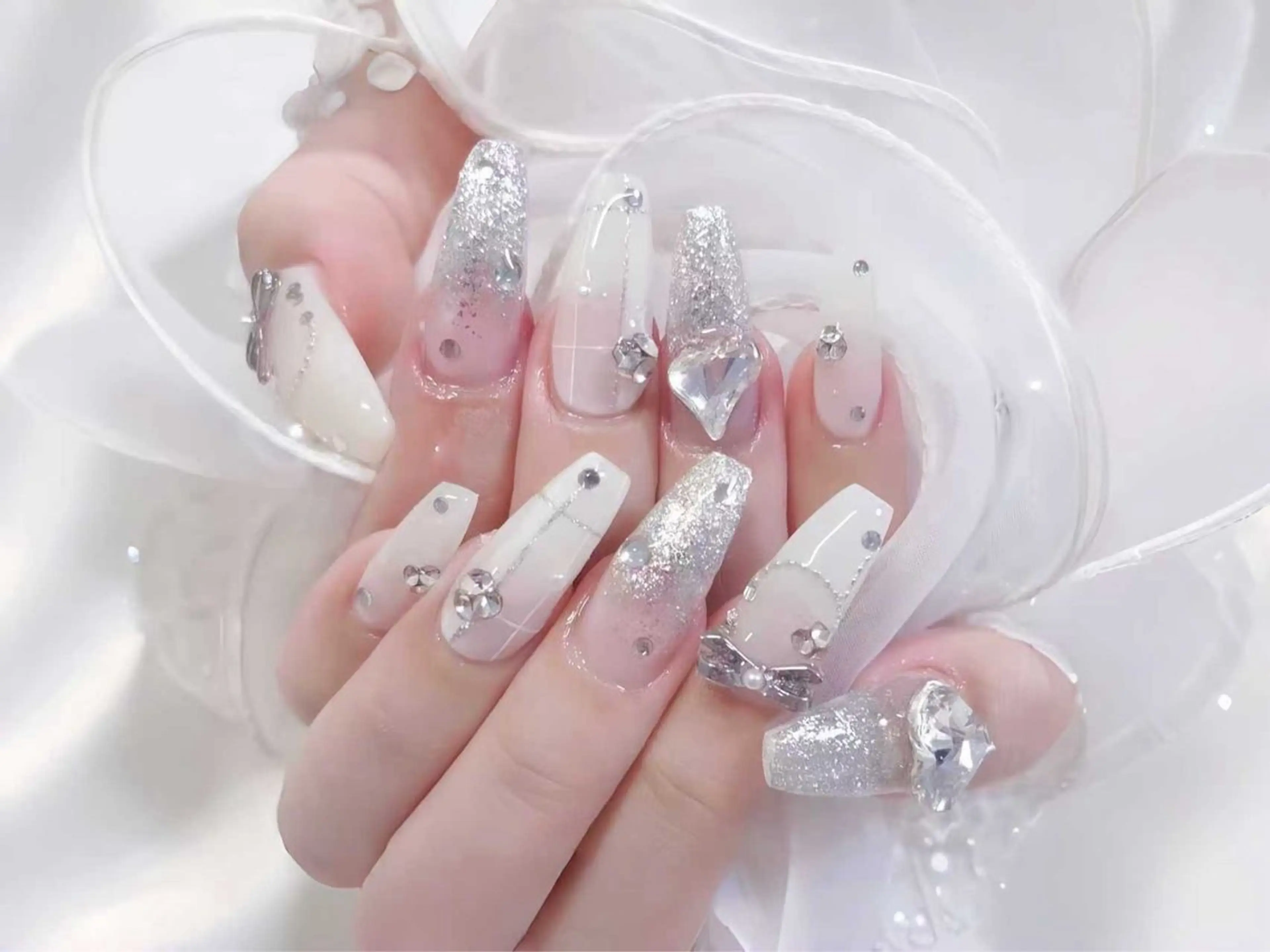 ネイル ハンドネイル H3 Nail ミライのネイルデザイン