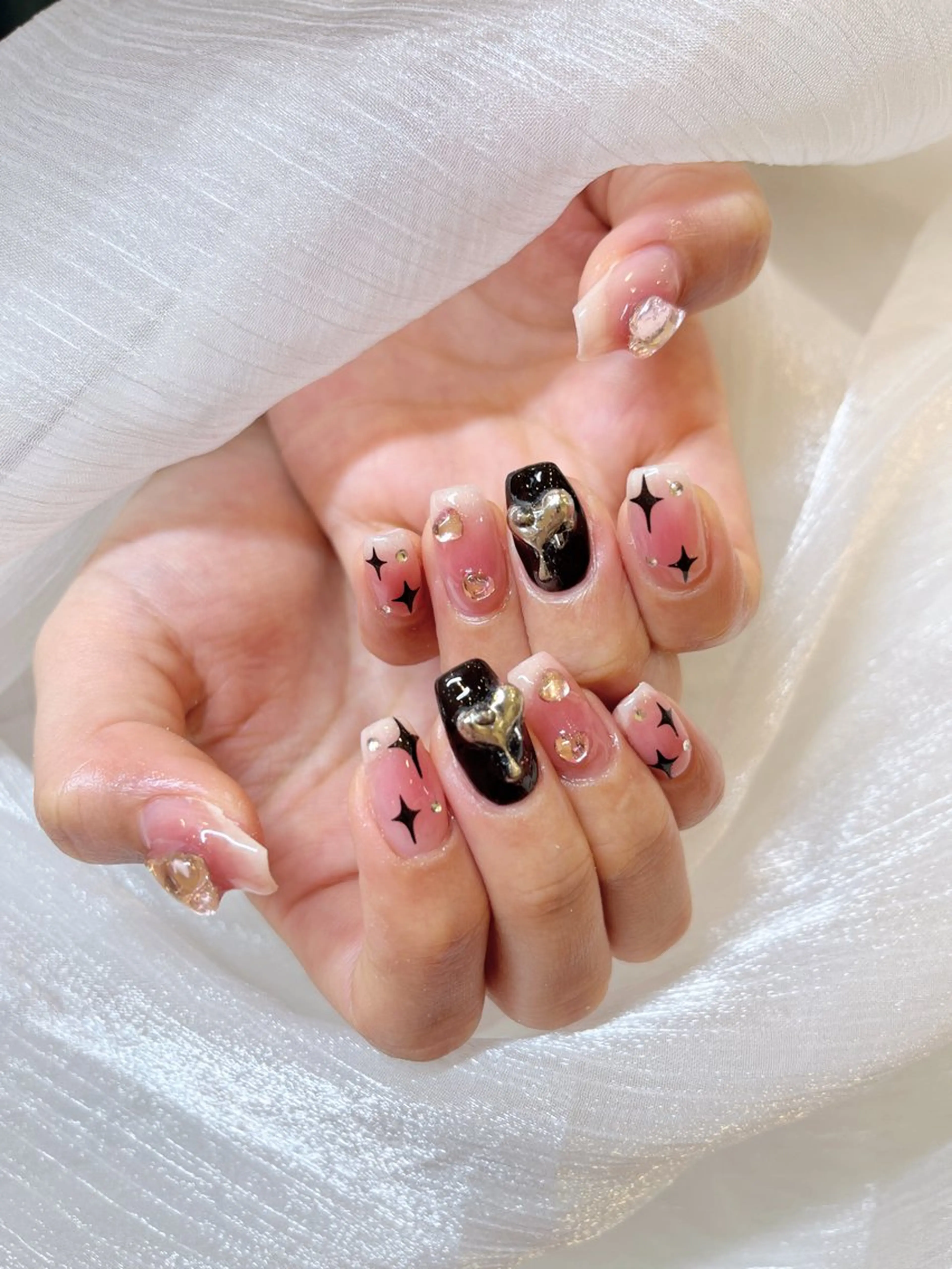 ネイル ハンドネイル COCO ネイルのネイルデザイン