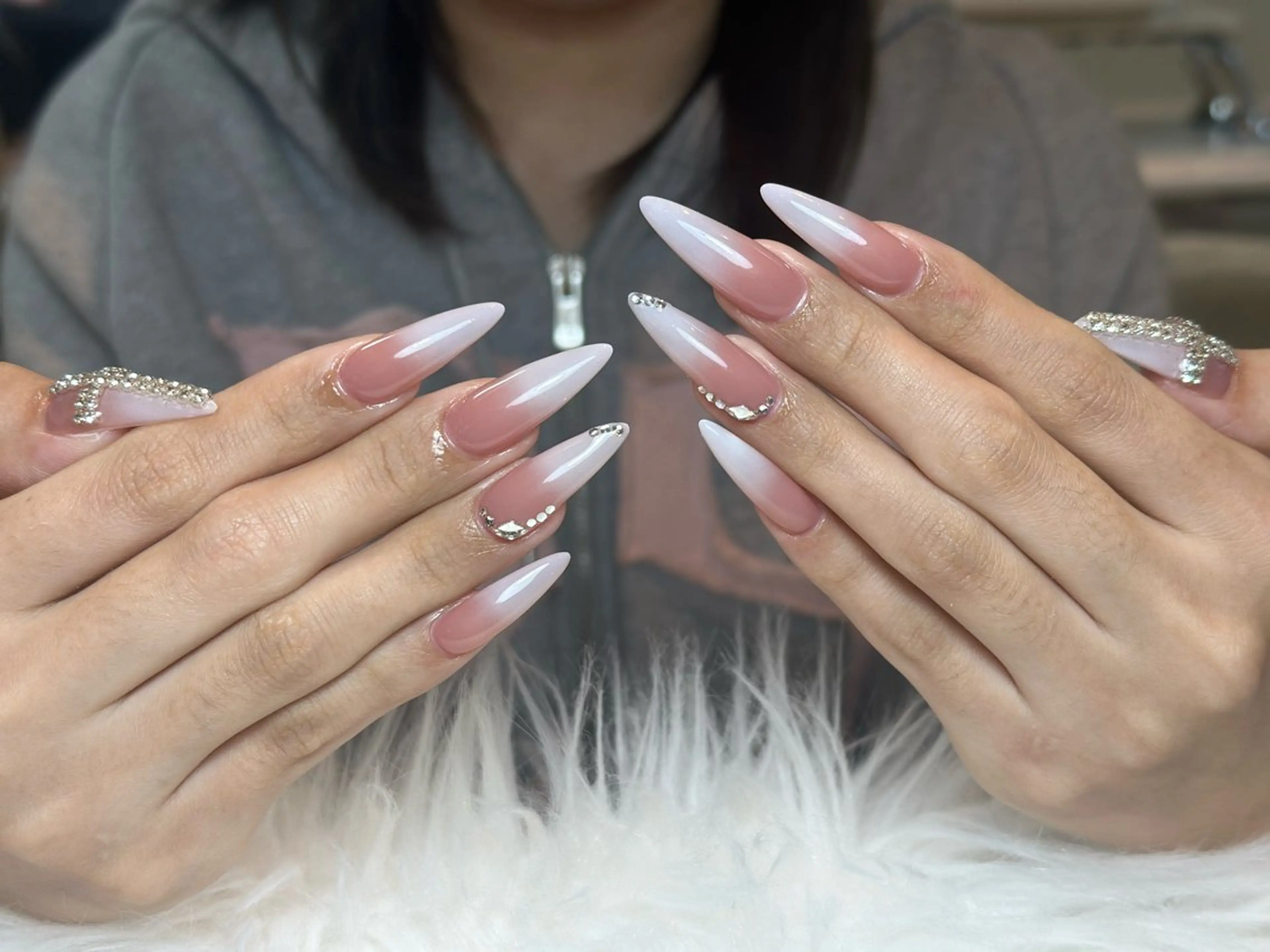 ネイル アートネイル ハンドネイル Nienail_ Luxeのネイルデザイン