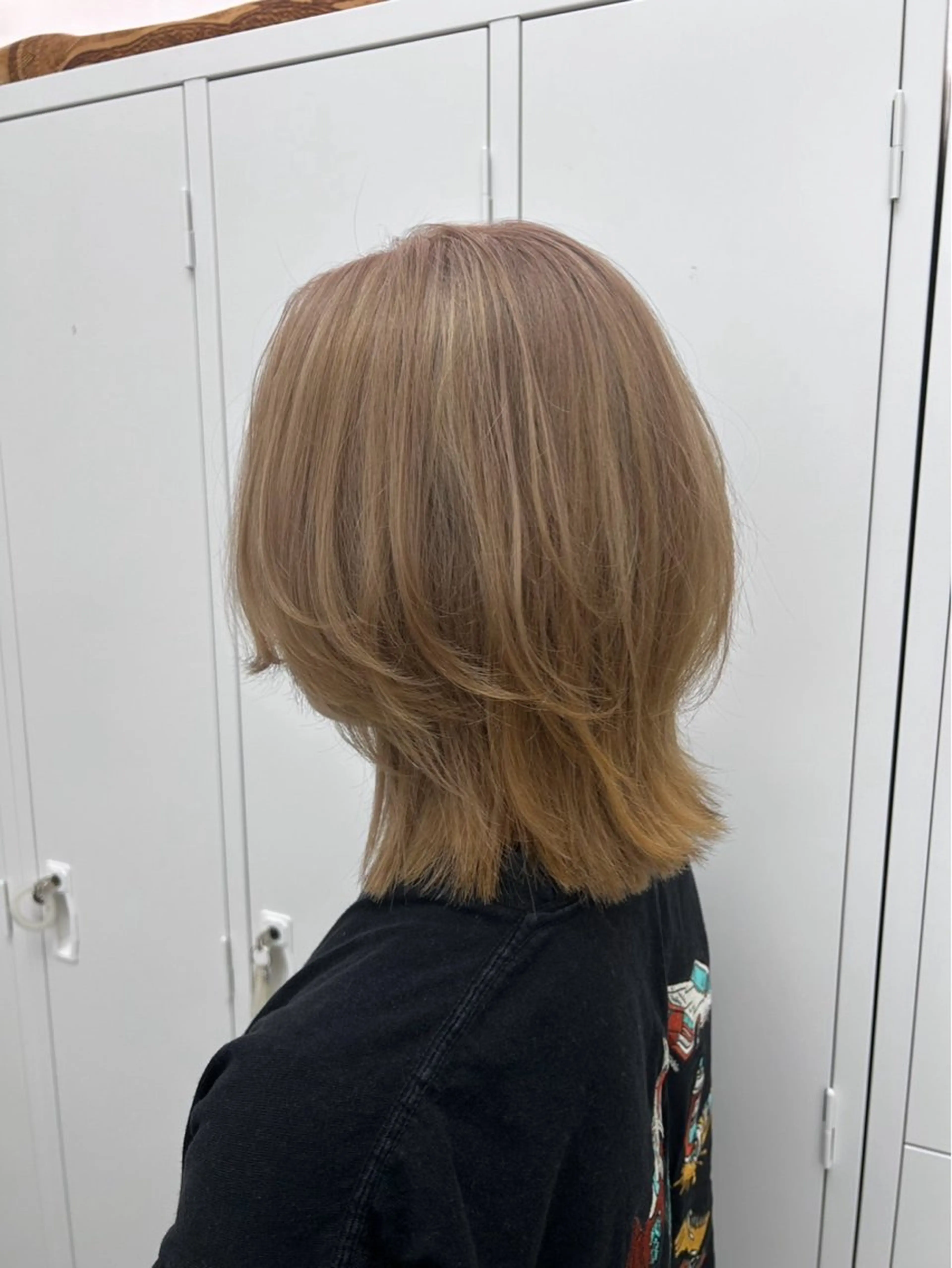 カラー ブリーチ ダブルカラー ヘアカラー HEADS MARIKAのヘアスタイル