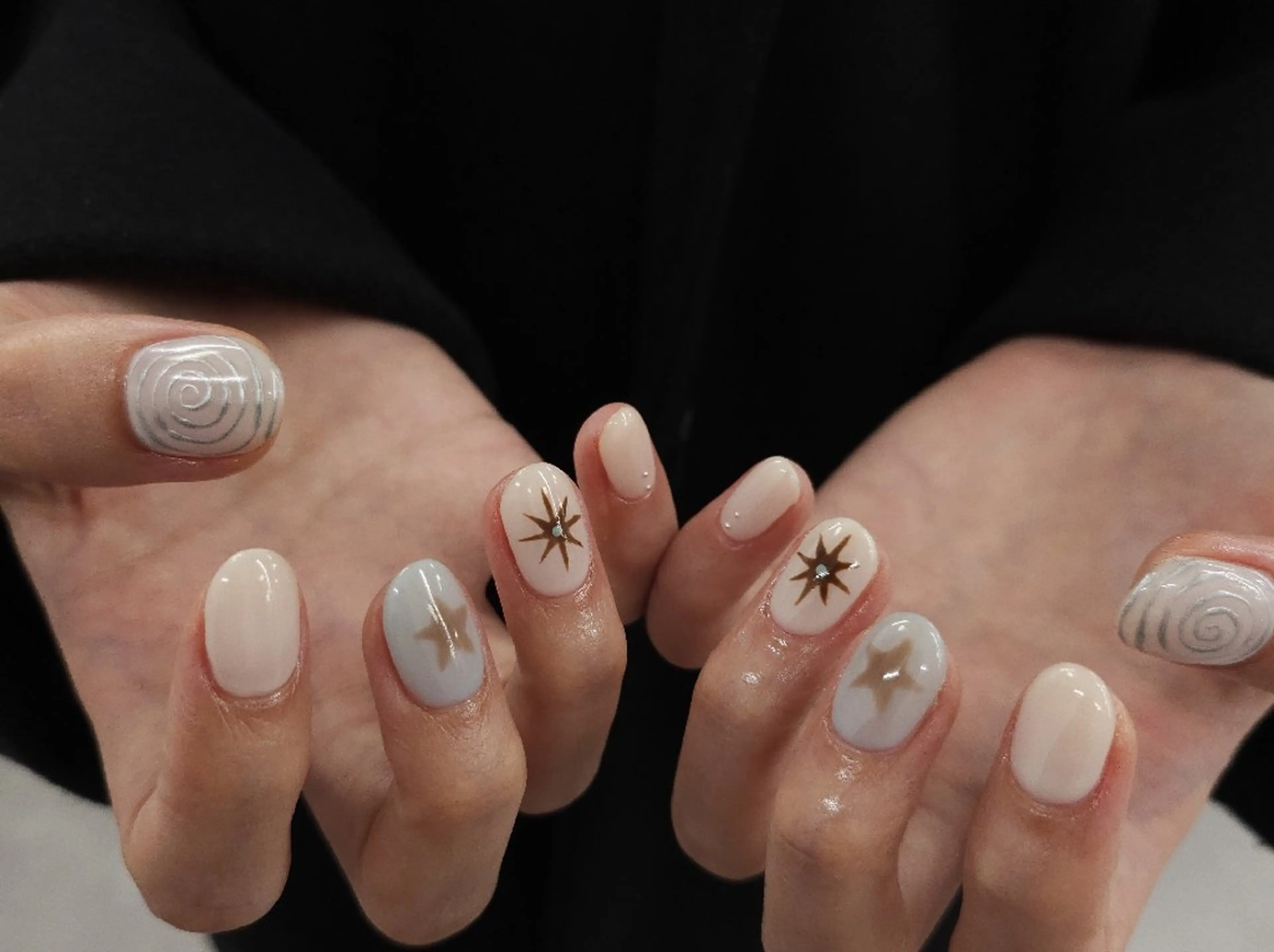 ネイル アートネイル ジェルネイル 持ち込み パラジェル 冬ネイル ハンドネイル puku nail 🌼kazu🌼のネイルデザイン