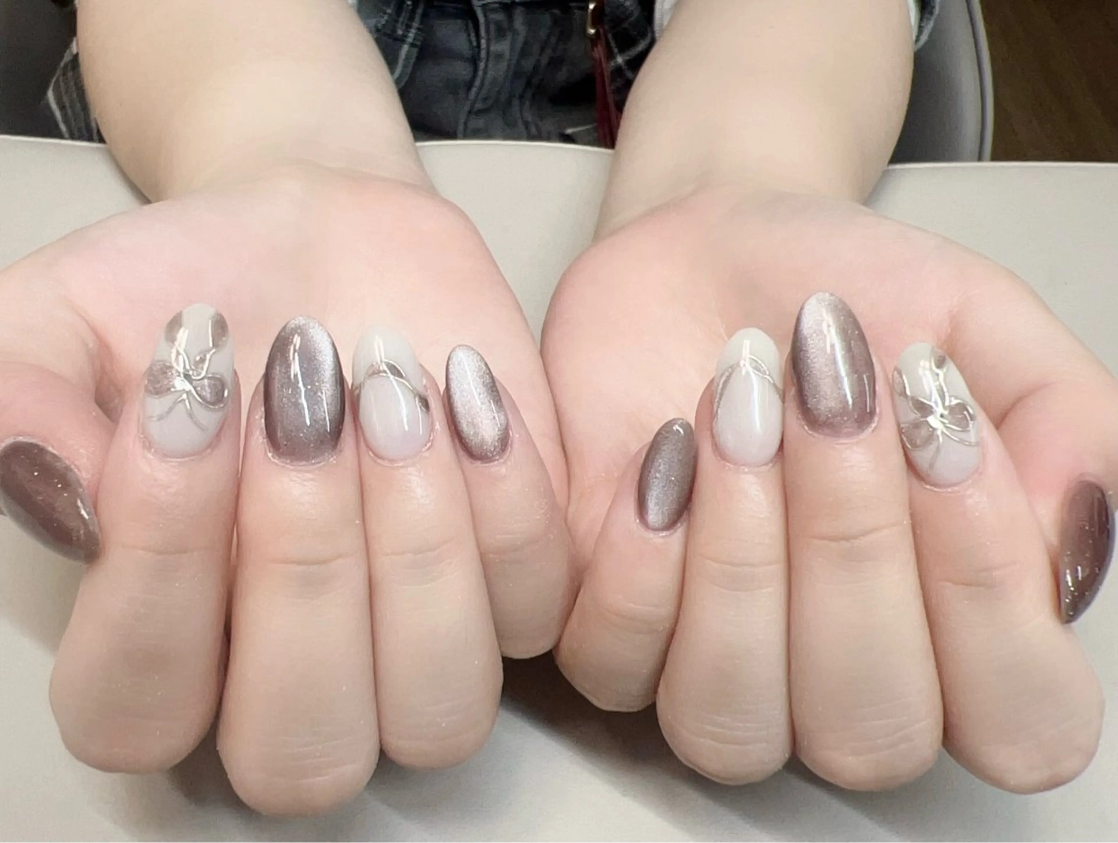 ネイル アニマル柄 アートネイル オーロラネイル べっ甲ネイル ブラウン Rika Nail ellaのネイルデザイン