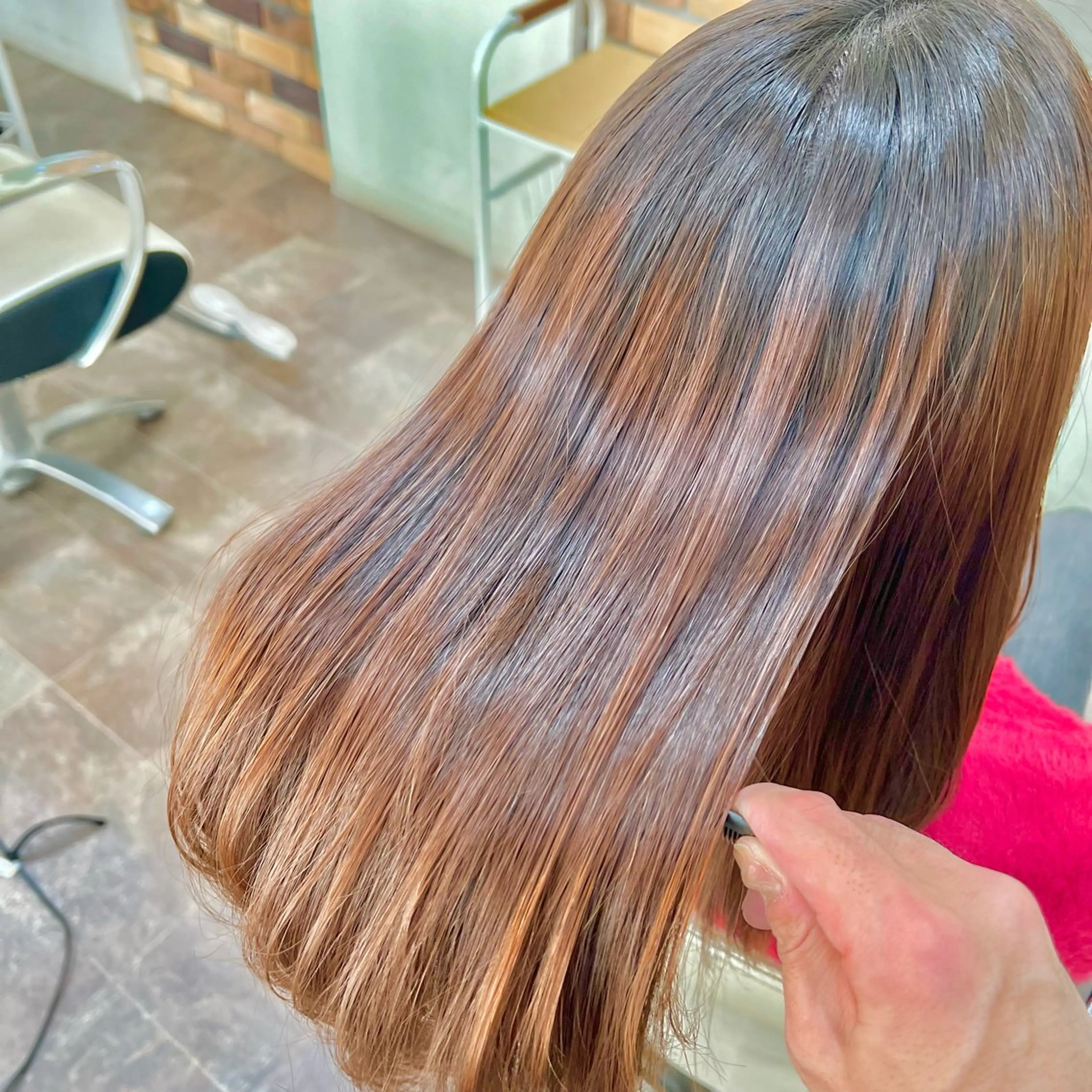 ロング パーマ 髪質改善 縮毛矯正 カット 縮毛矯正 大人女性の縮毛矯正/ 艶髪職人/馬渕樹のヘアスタイル