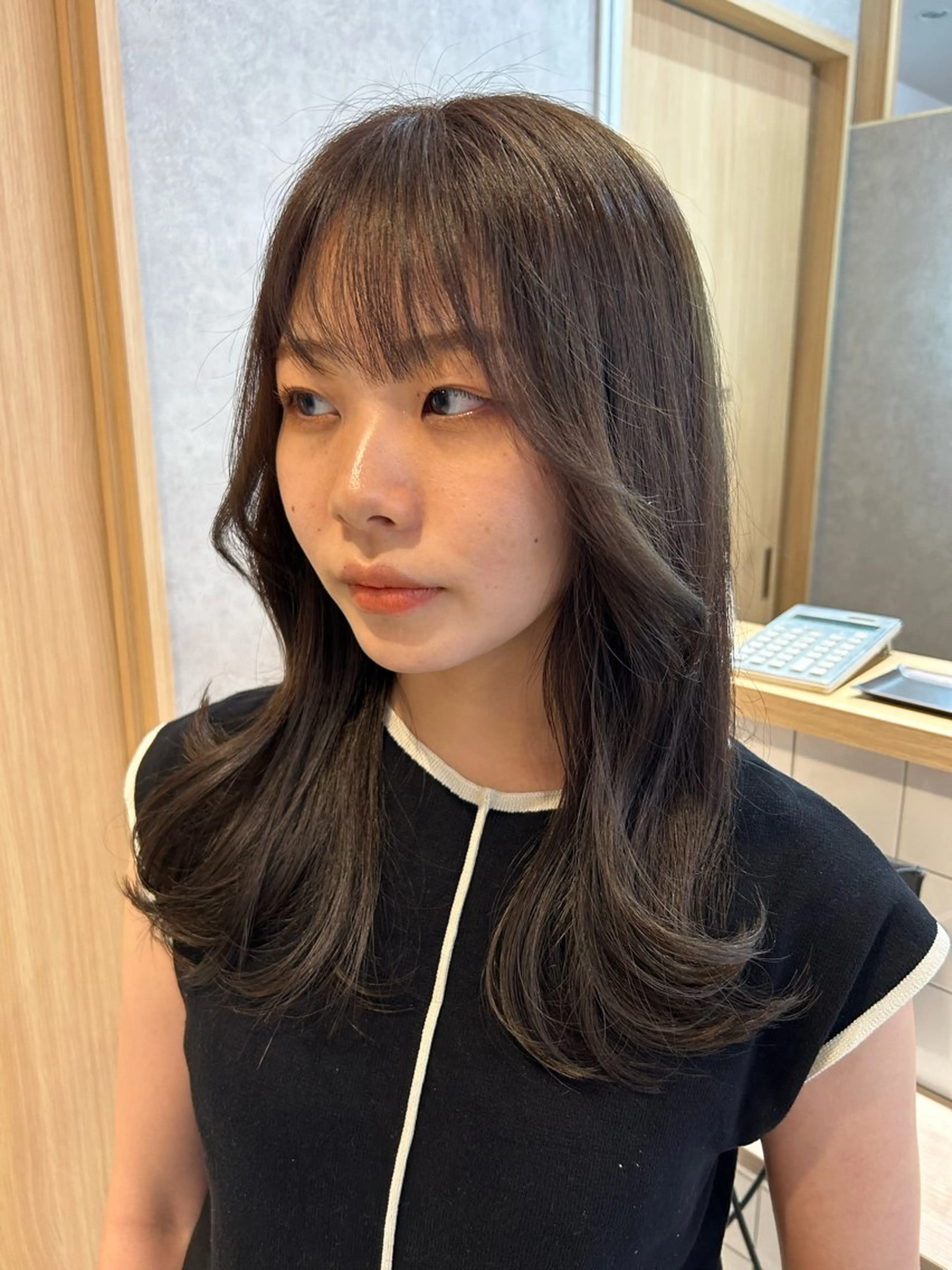 セミロング カラー mizuki roan多々良店のヘアスタイル