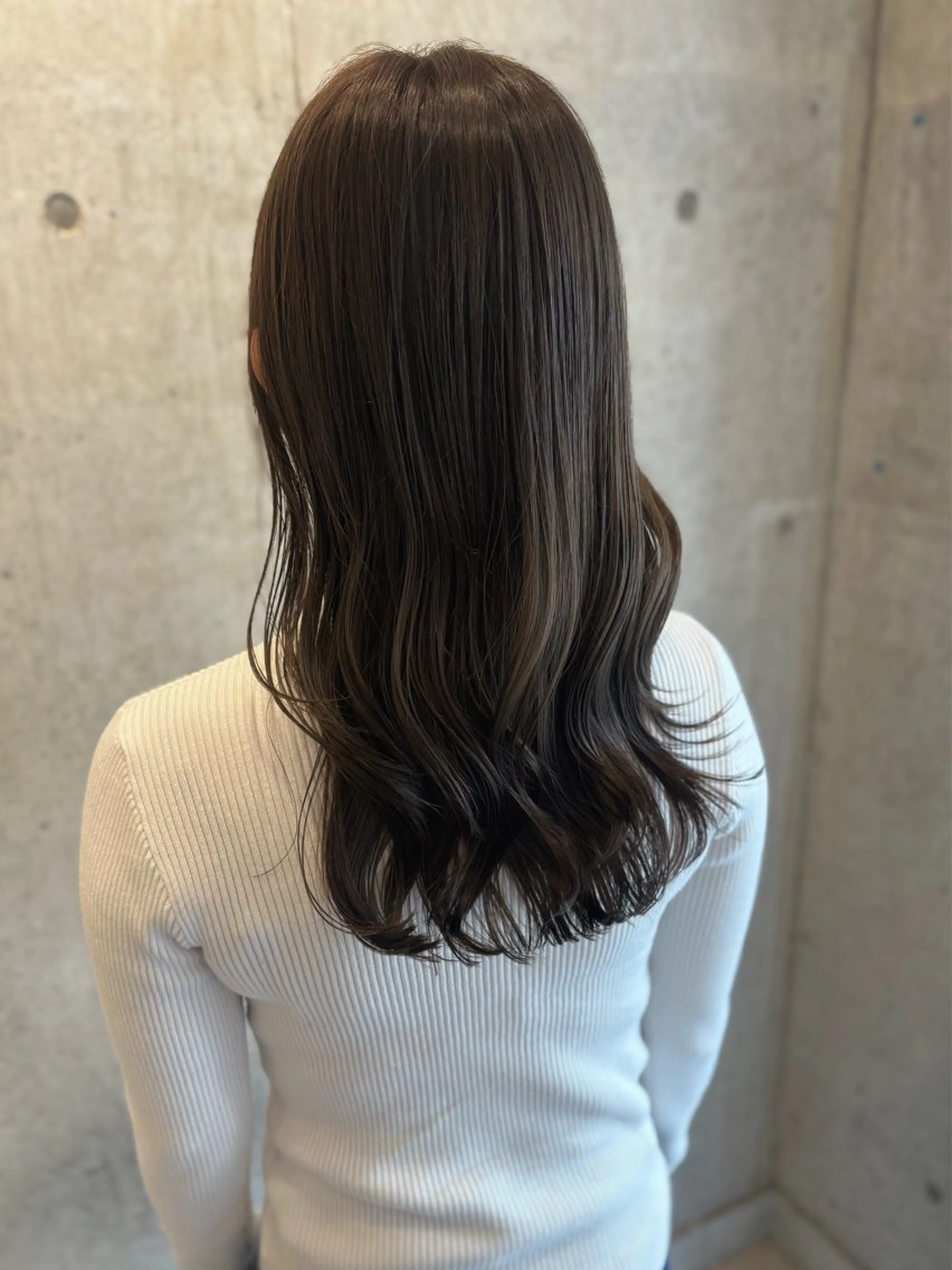 ロング カラー ROCCA hair eje. 千晴のヘアスタイル
