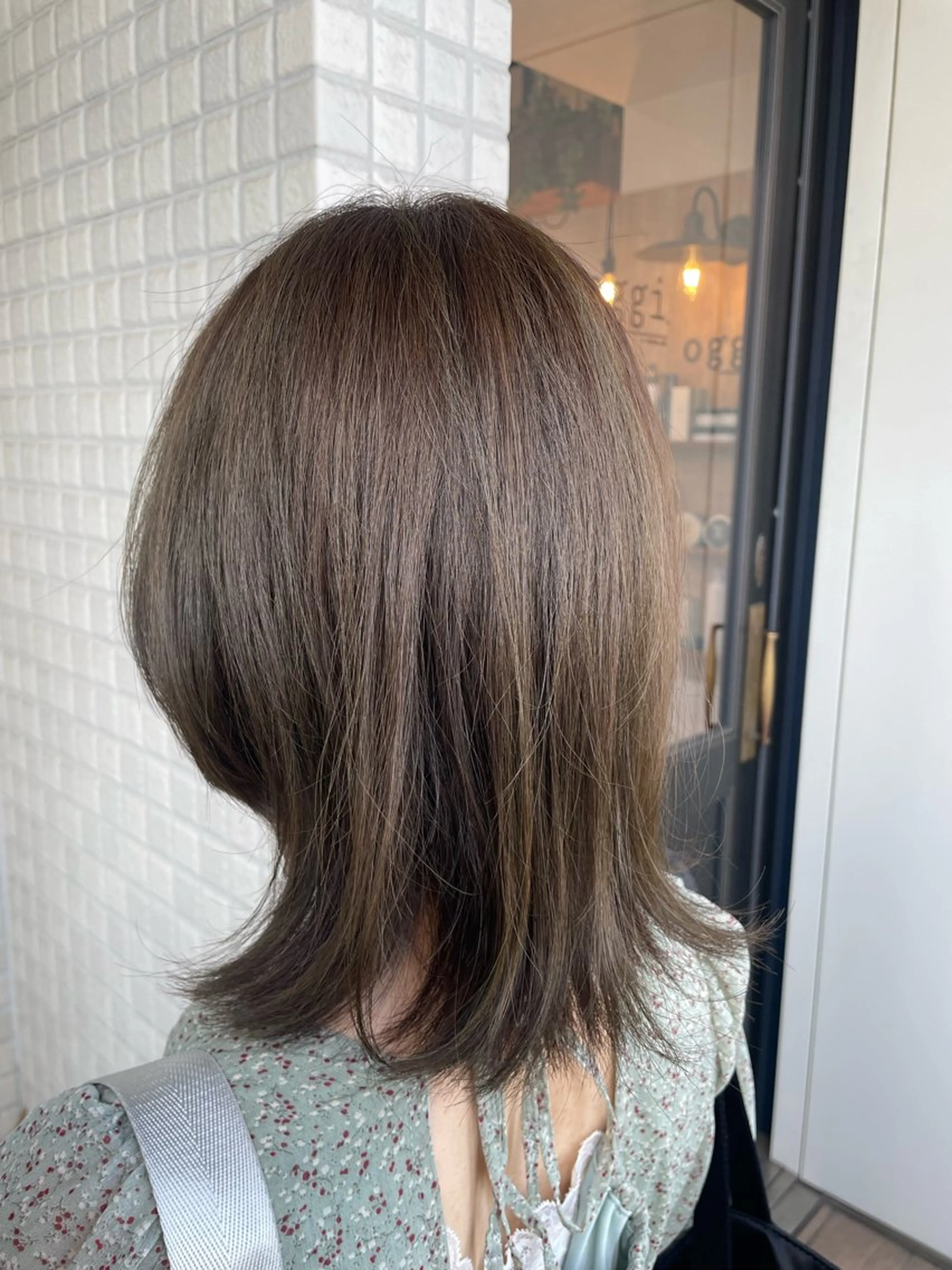 ミディアム カラー カット ヘアカラー トリートメント Toiro 横浜所属・🎀レイヤー/パーマ カラー/ai🎀のヘアスタイル