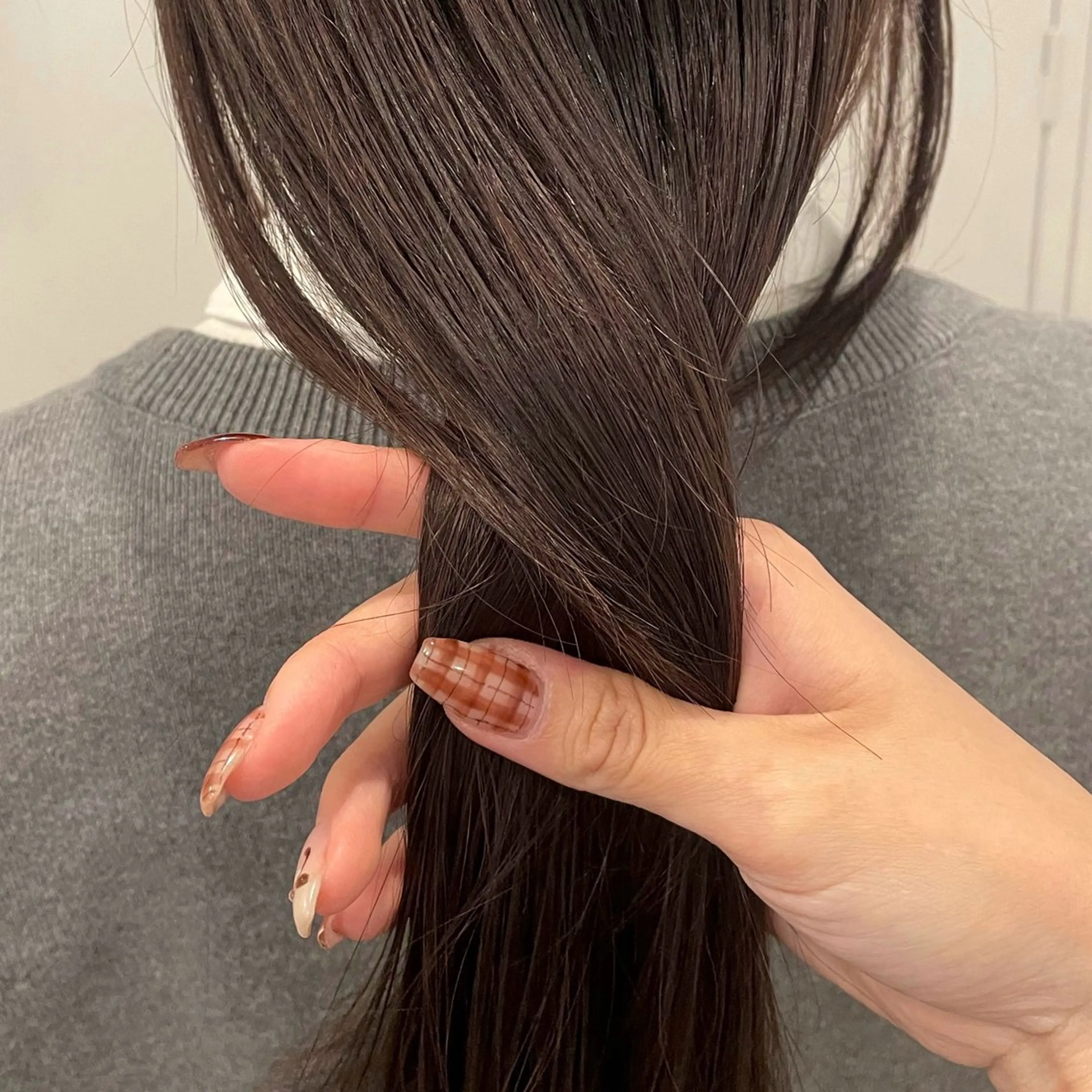 ロング canon/レイヤー /透明感カラーのヘアスタイル