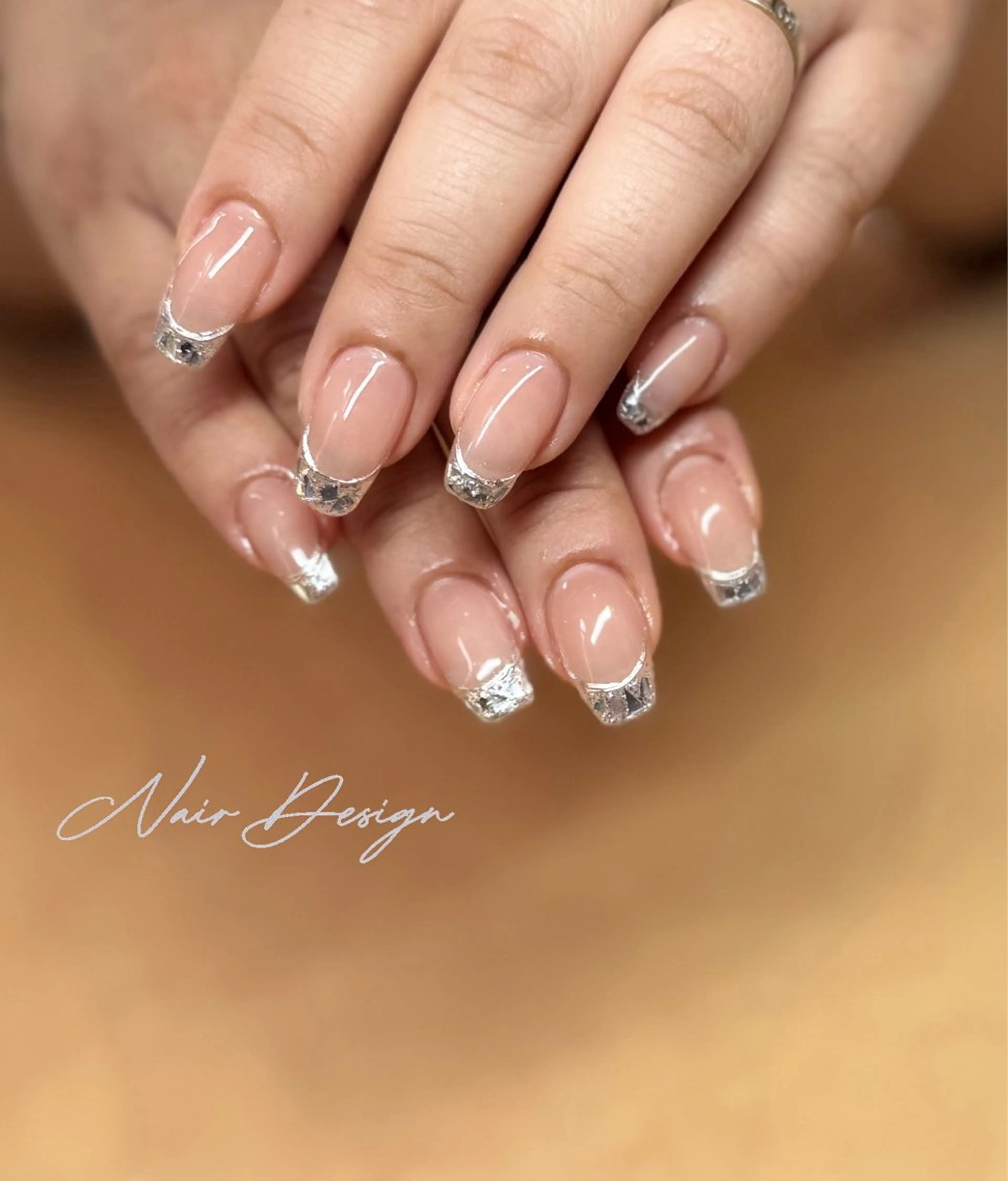 ネイル フレンチネイル ガラスフレンチ ハンドネイル ハンドケア 𝓝𝓪𝓲𝓻 𝓝𝓪𝓲𝓵のネイルデザイン