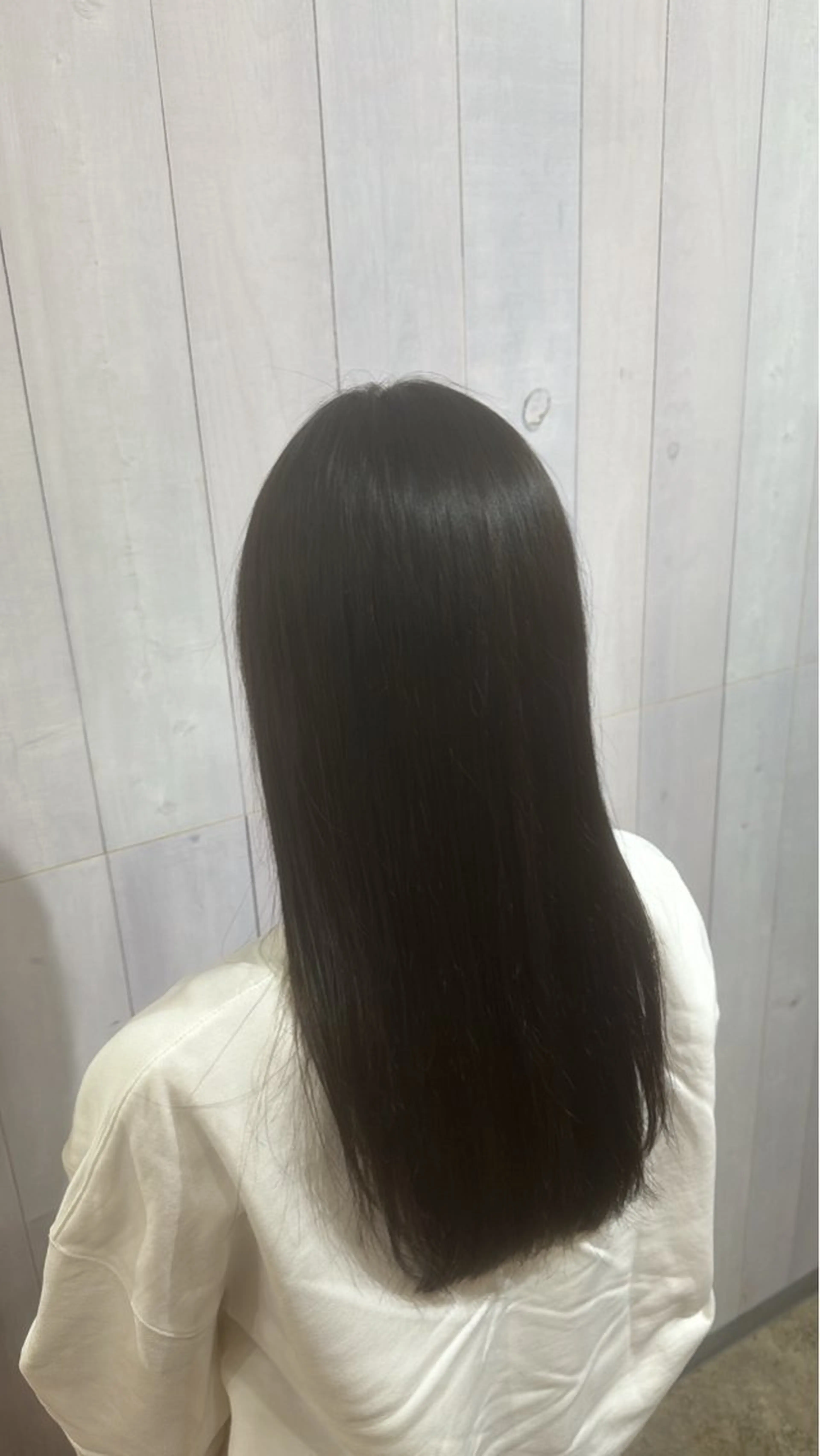 ロング 八木 輝のヘアスタイル