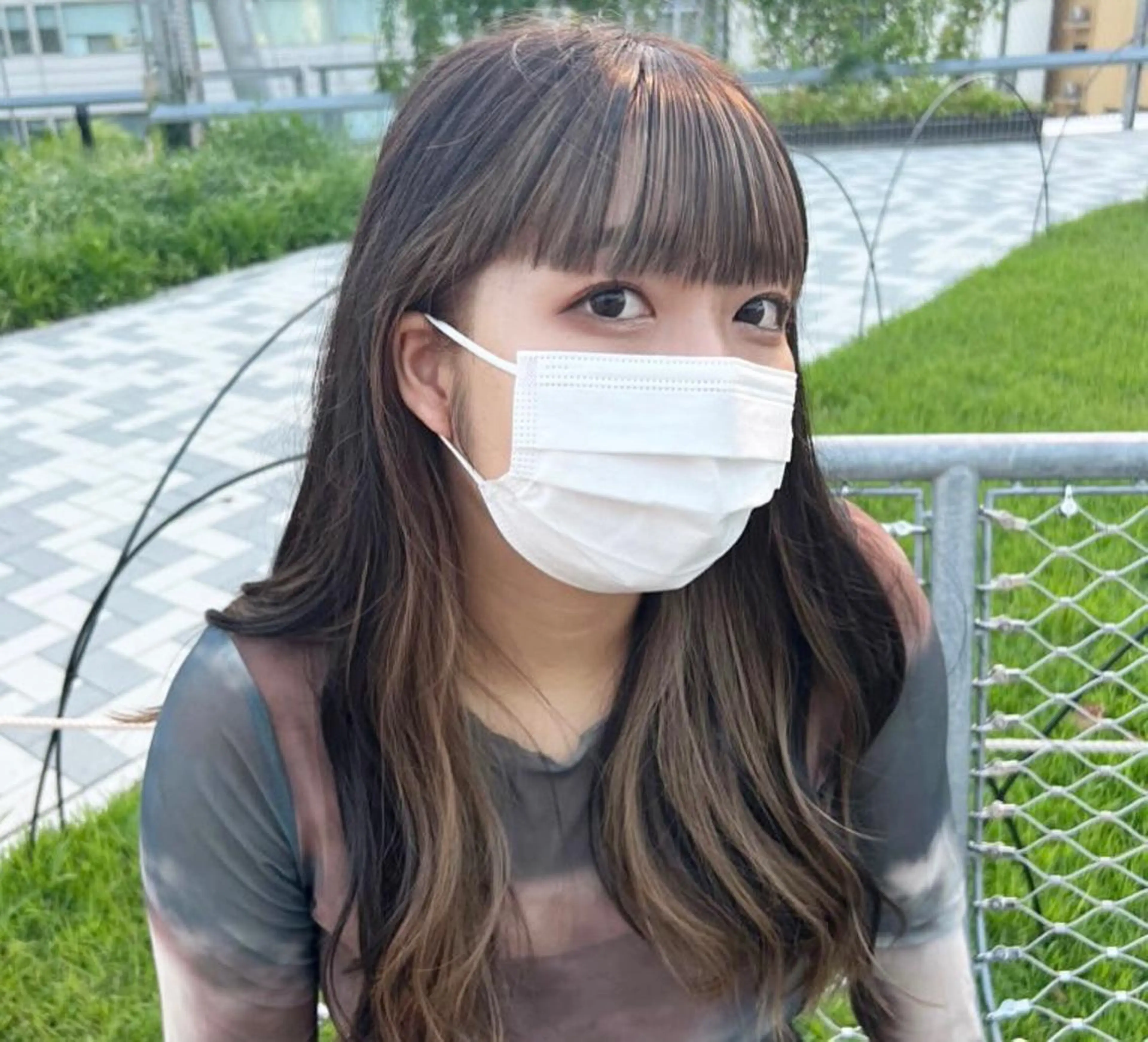 ロング ヘアカラー トリートメント ハイトーン/ ダブルカラー/透明感のヘアスタイル