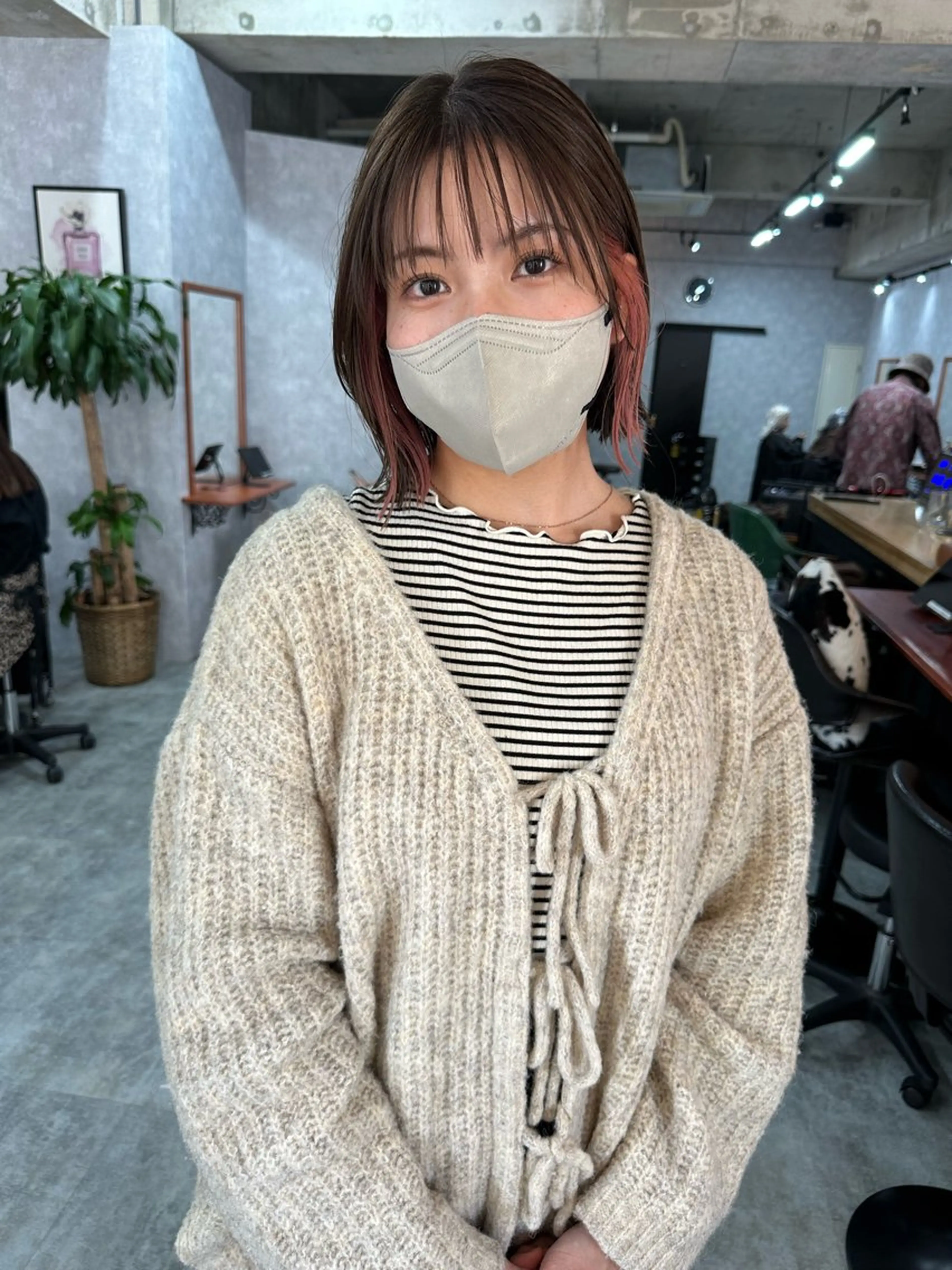 ショート 切りっぱなしボブ ショートボブ ハンサムショート 丸みショート ボブ カット ヘアカラー トリートメント モテ髪/ボブ/ショー ト/アダチフウトのヘアスタイル