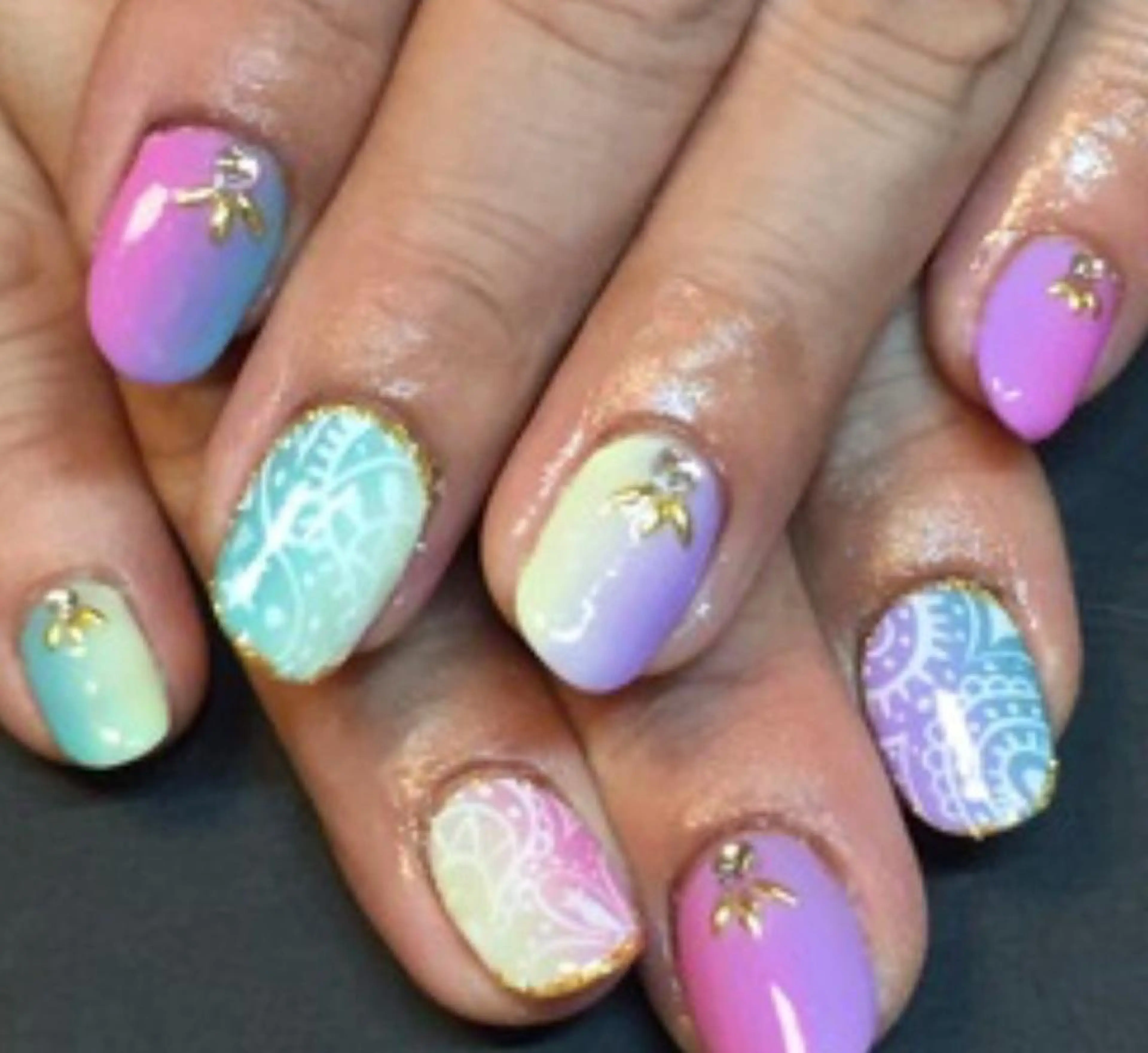 ネイル アートネイル 安藤 Charlotteのネイルデザイン