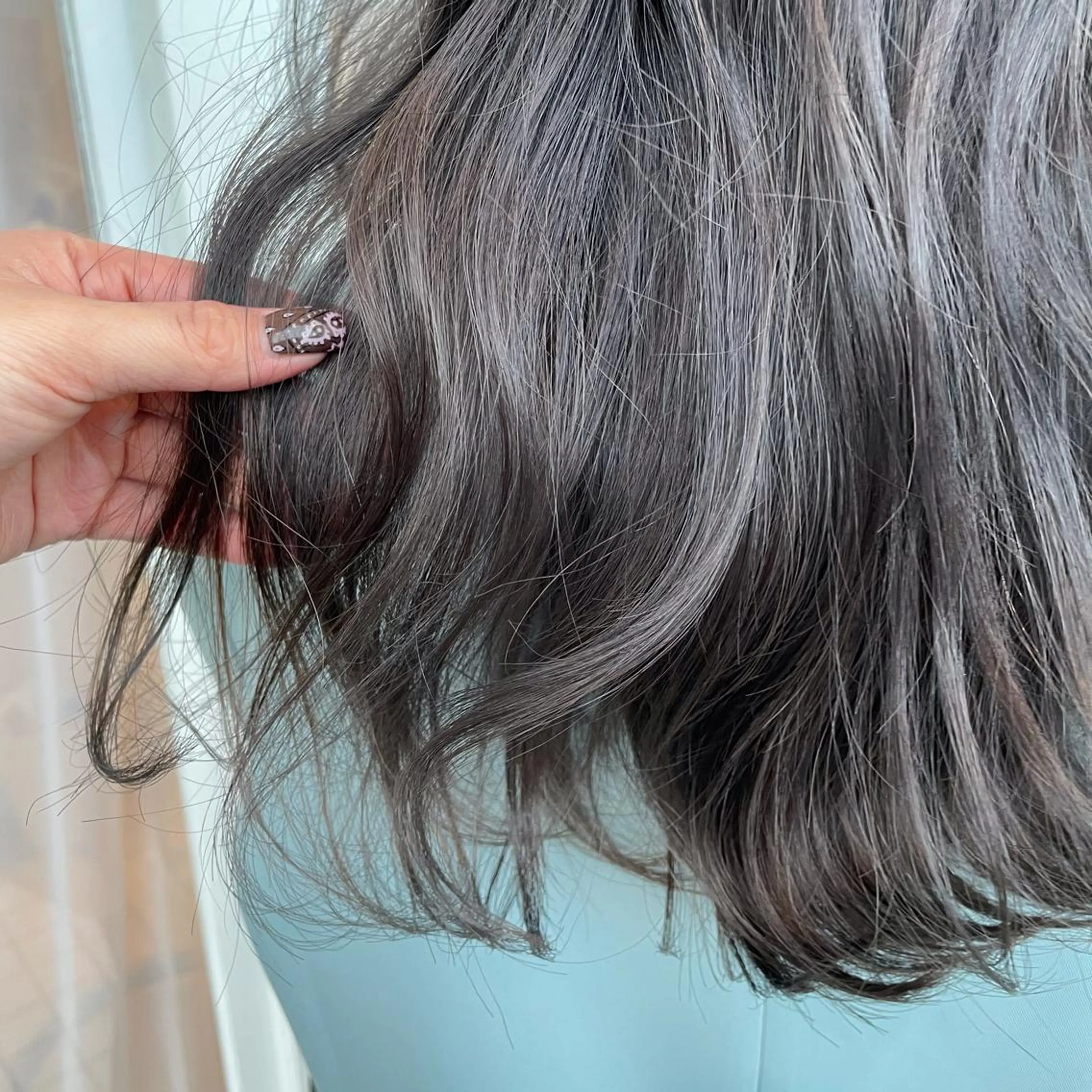 セミロング ゴトウ ノブヒトのヘアスタイル