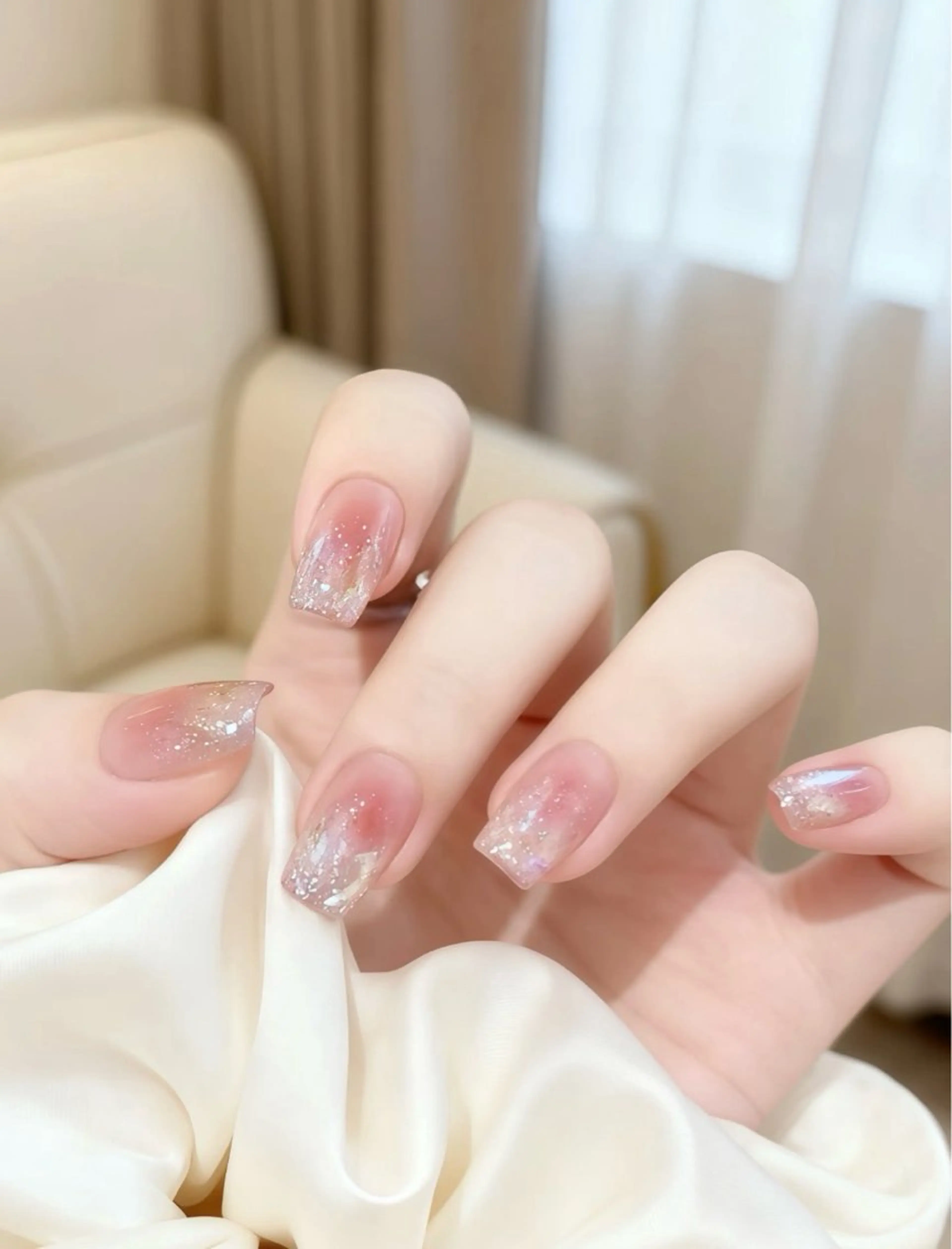 ネイル グラデーション ラメ(グリッター) ピンク シンプルネイル ハンドネイル GCP Nail はるのネイルデザイン