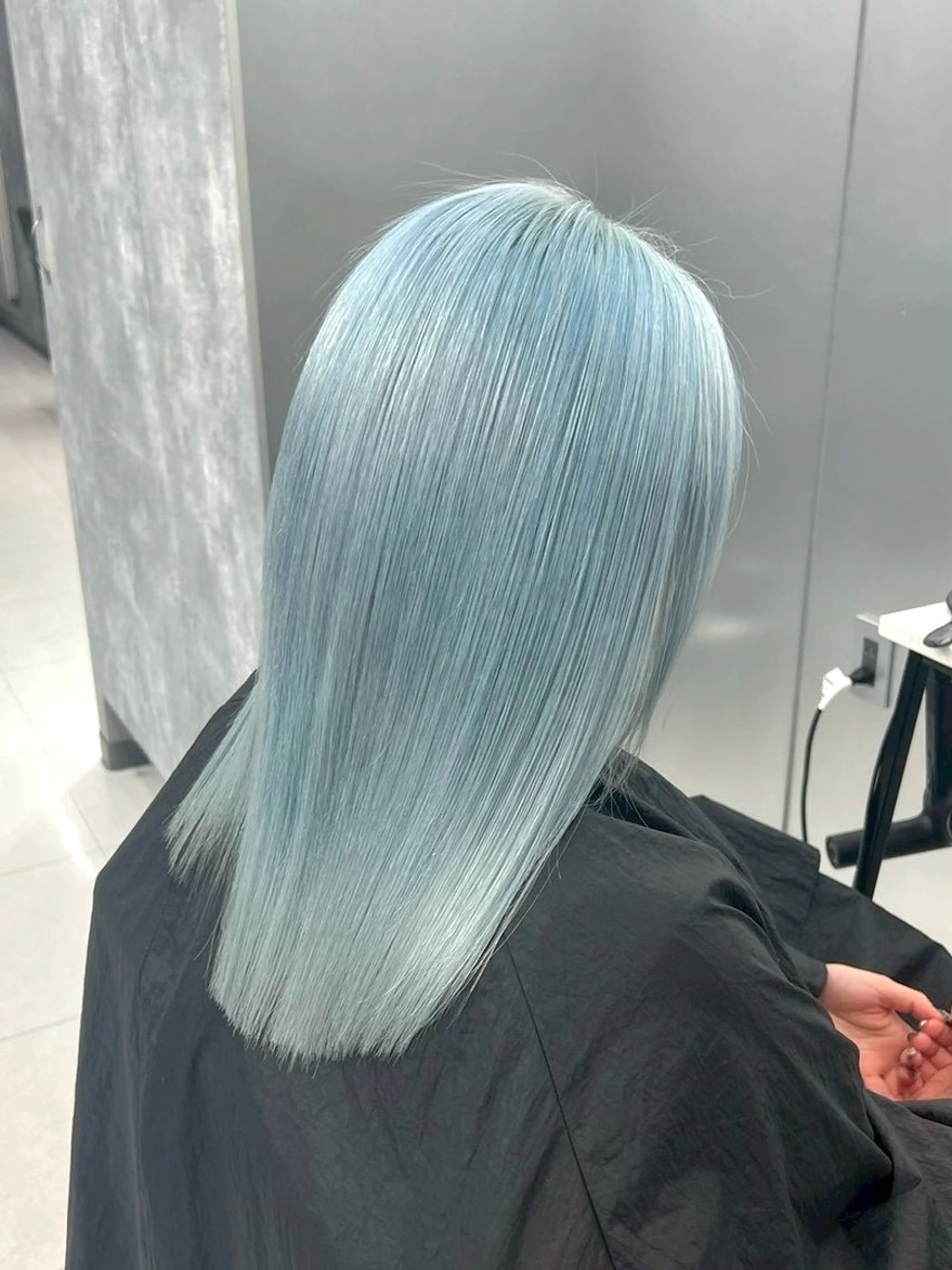 カラー 🦋ハイトーン×ア レンジ💫Leenaのヘアスタイル