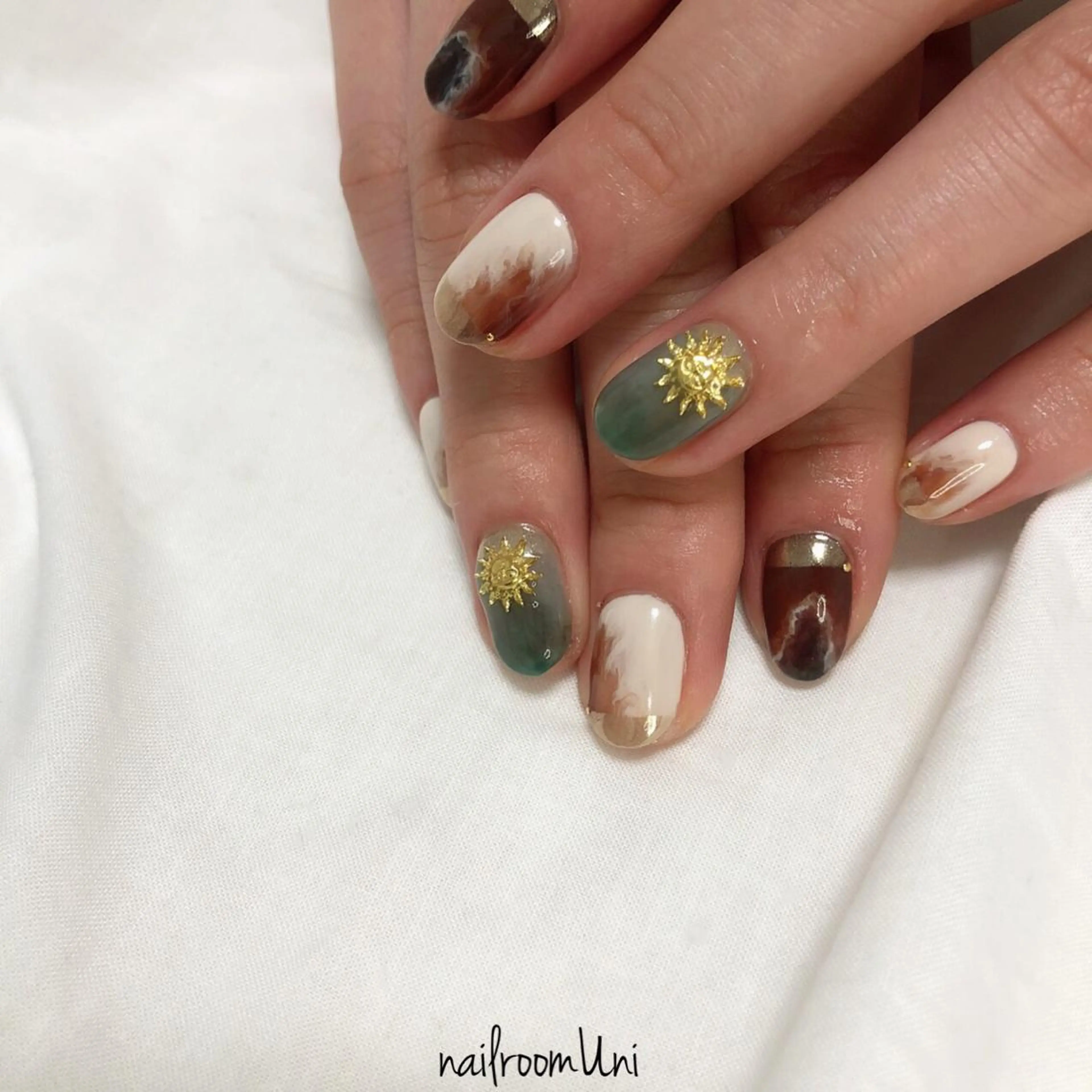 ネイル ハンドネイル lilbondir. chiharuのネイルデザイン