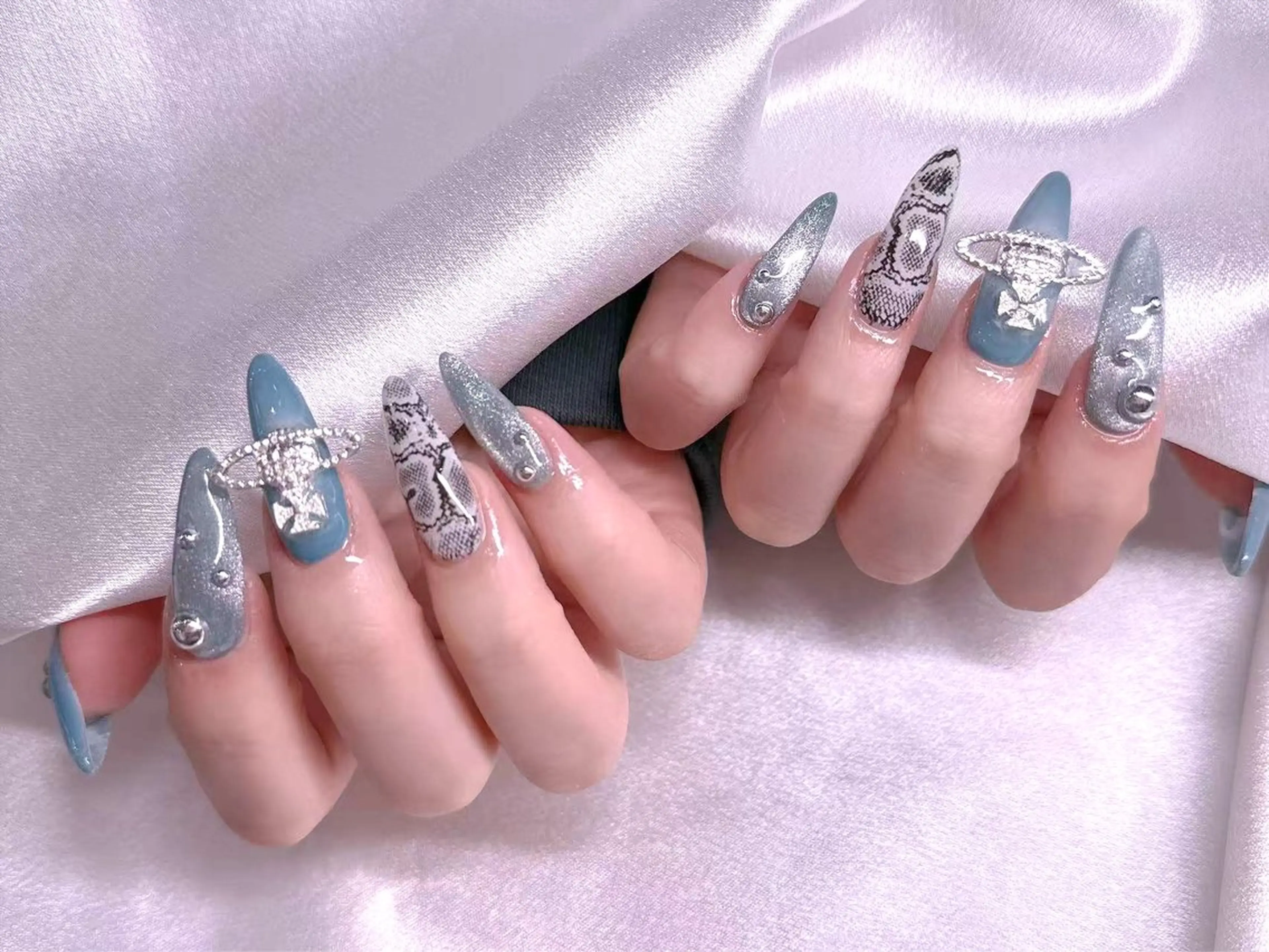 ネイル ハンドネイル リン リンのネイルデザイン