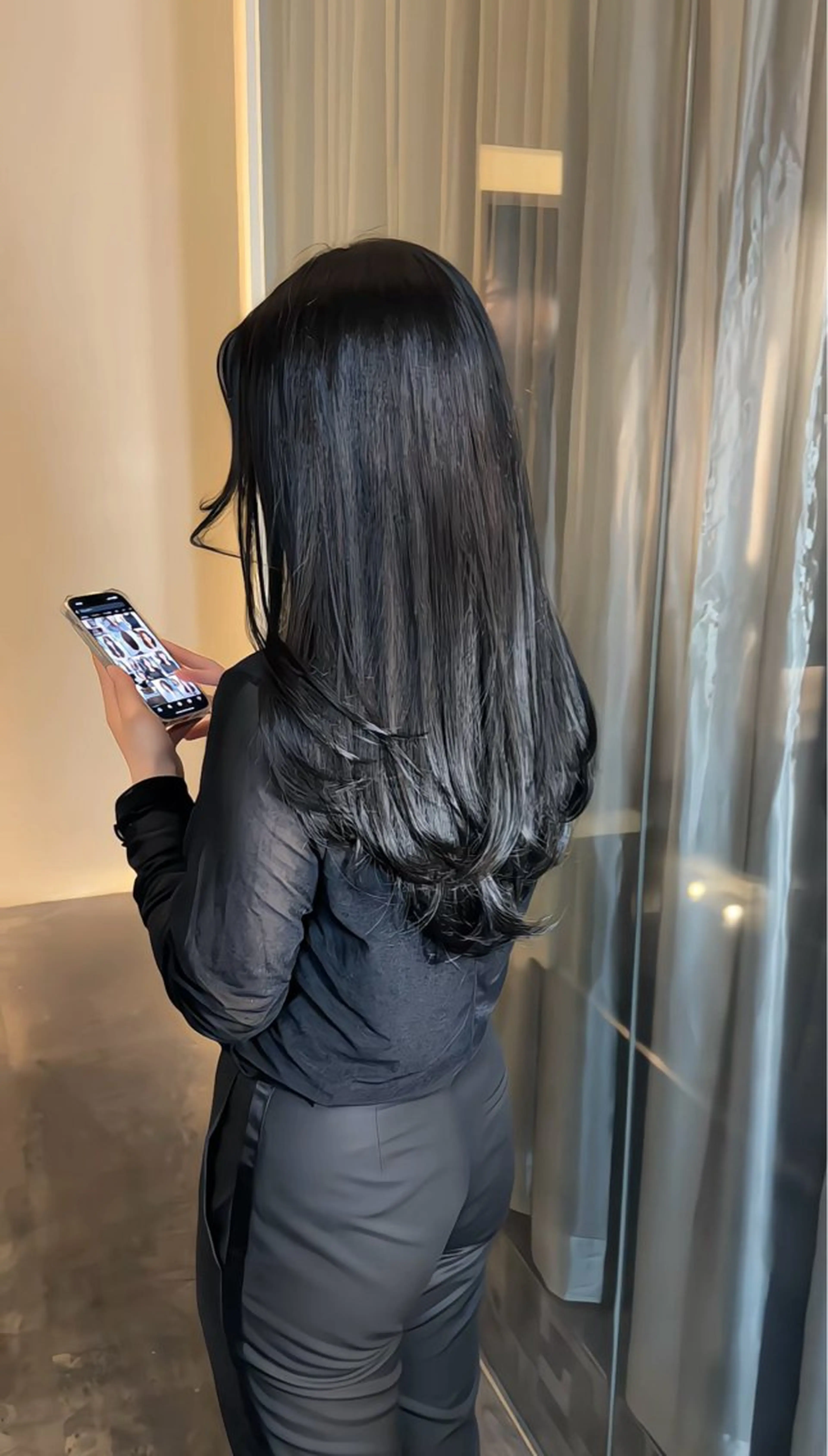 カラー アッシュ アッシュグレー アッシュグレージュ ベージュカラー ブリーチ カット ヘアカラー トリートメント 《ブリーチなし》 ベージュ/あゆむのヘアスタイル