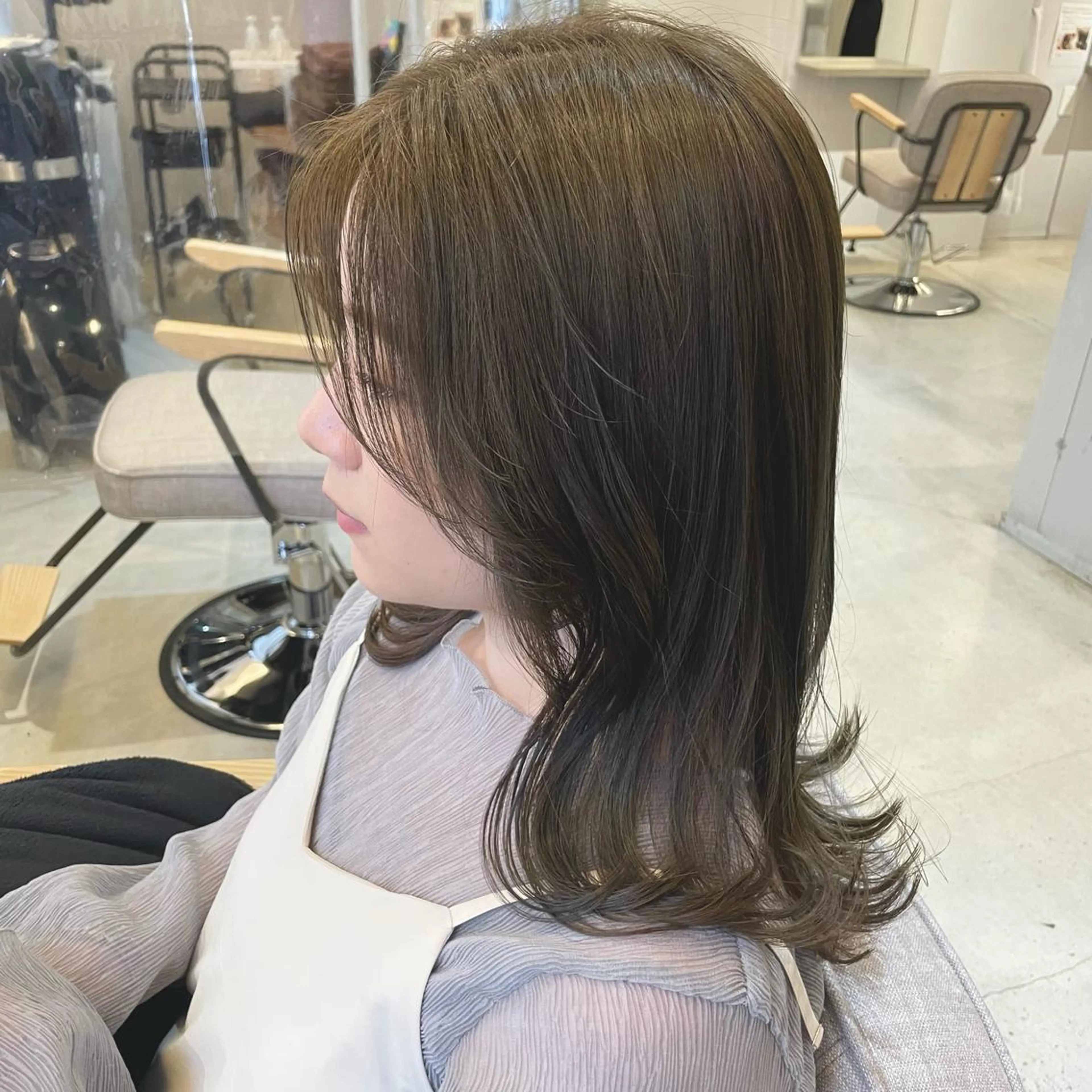 ミディアム カラー 髪質改善✨️透明感カ ラー✧*。山下さいみのヘアスタイル