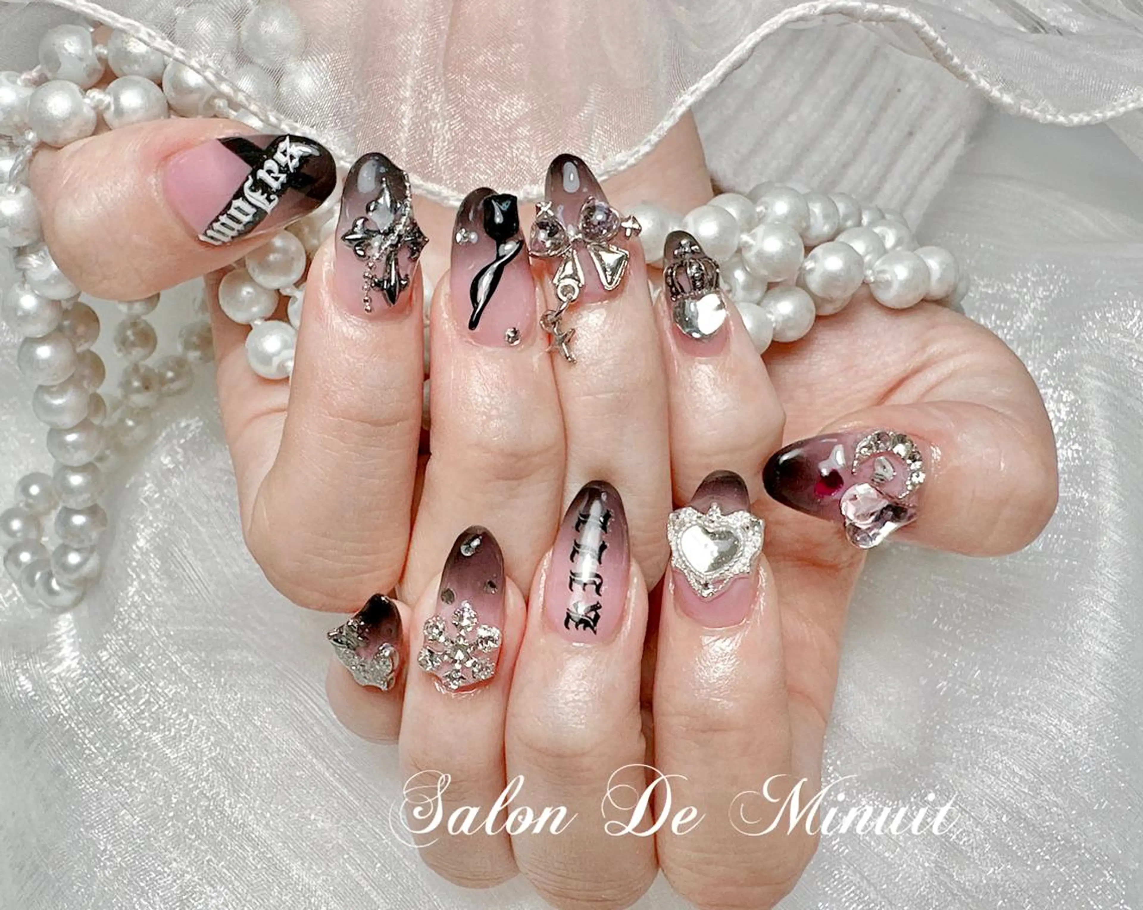 ネイル Momo 🤍のネイルデザイン