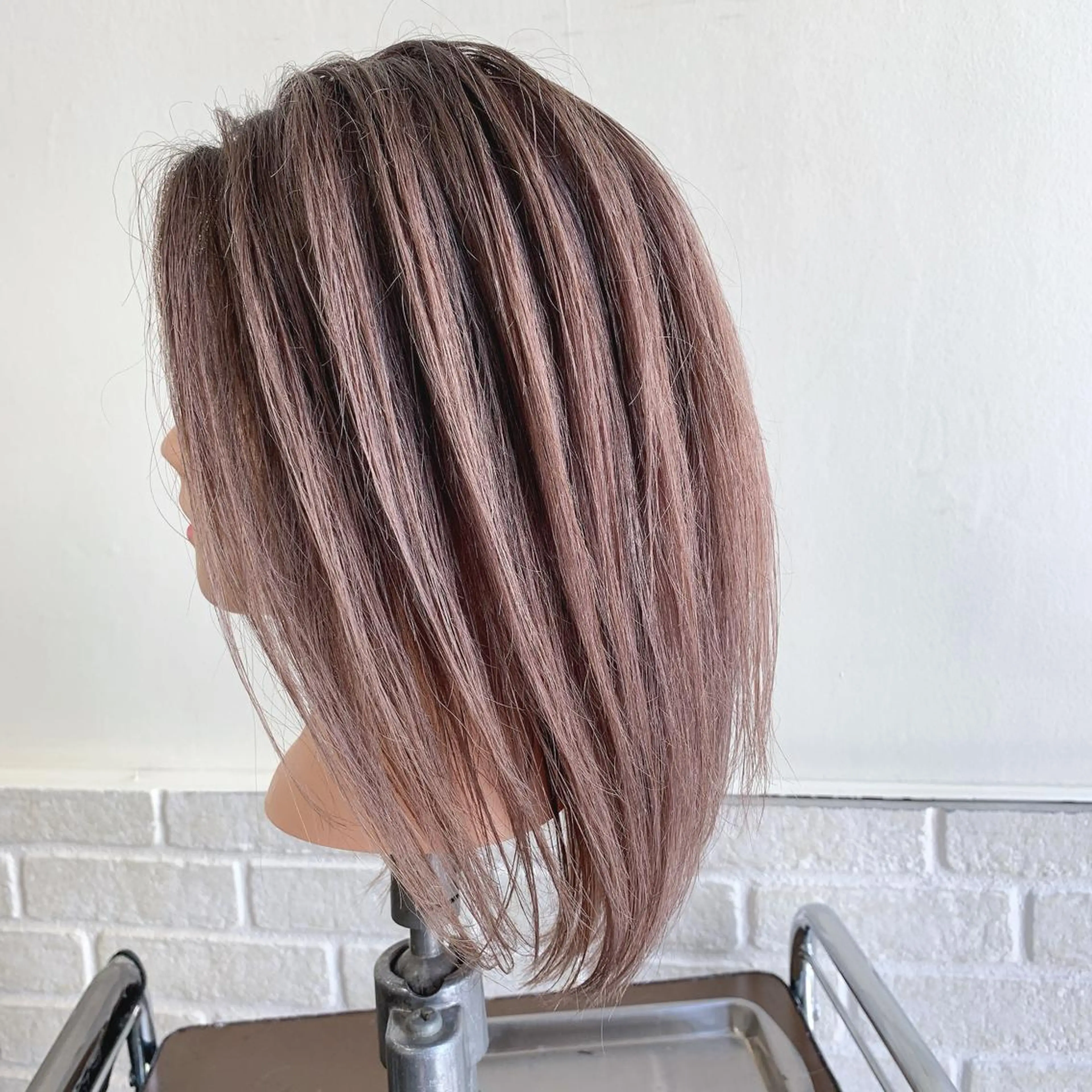 ショート エクステ ムラ修正.ホワイト エクステ🤍アミルのヘアスタイル