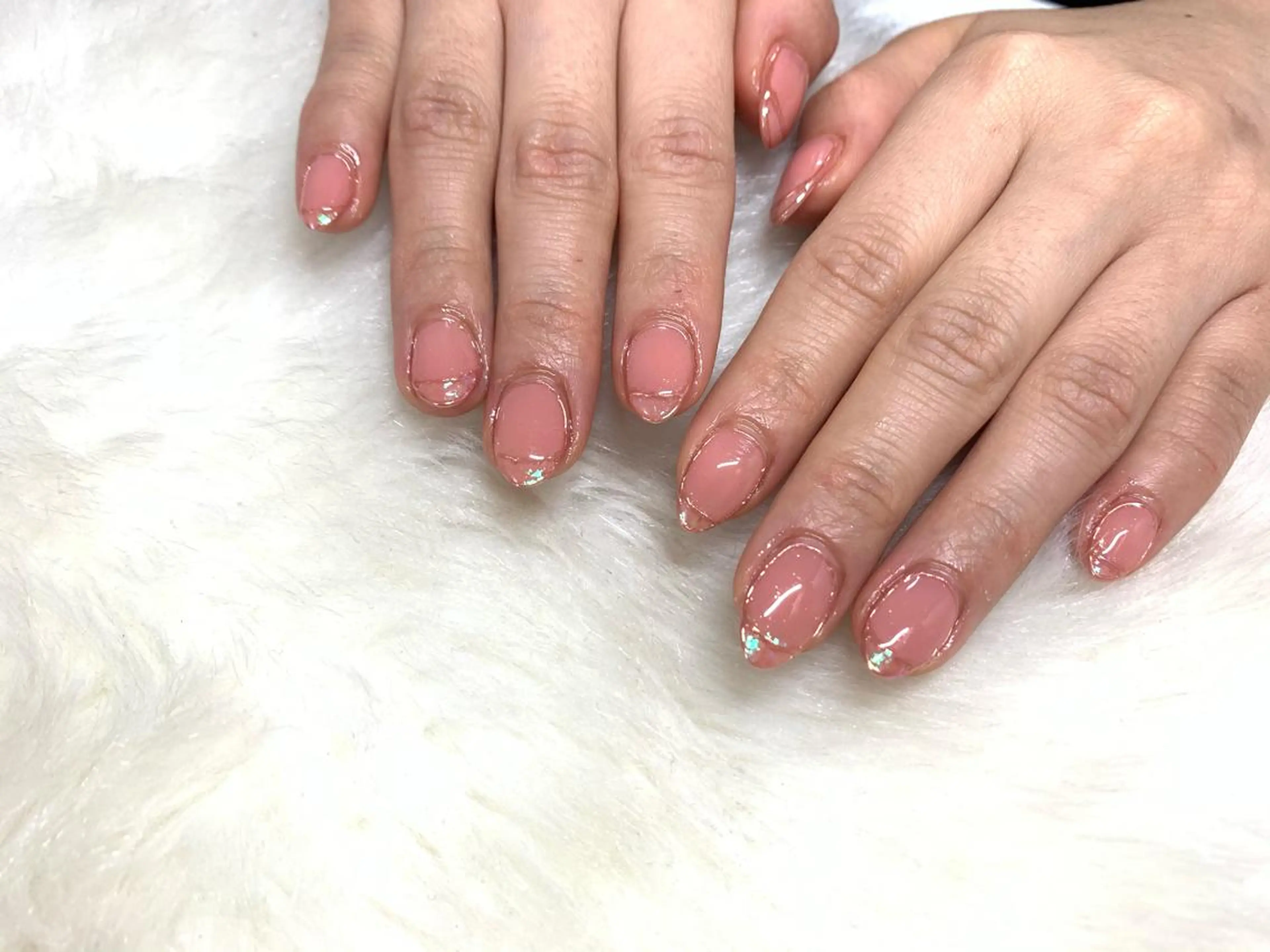 ミディアム ハンドネイル ハンドケア Kono Nanamiのネイルデザイン