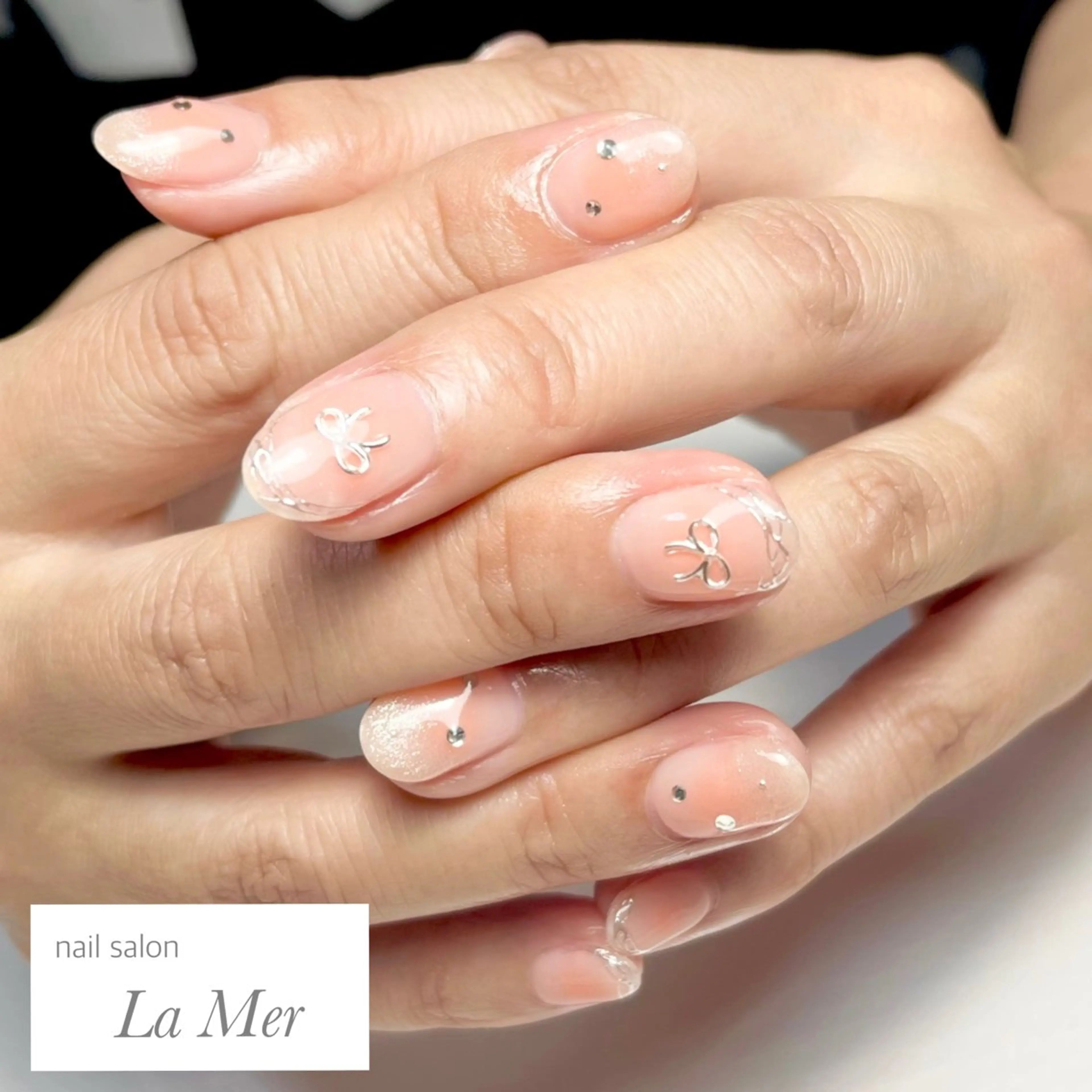 ネイル チークネイル フレンチネイル ガーリー マグネットネイル マグネットフレンチ ハンドネイル nailsalon La Merのネイルデザイン