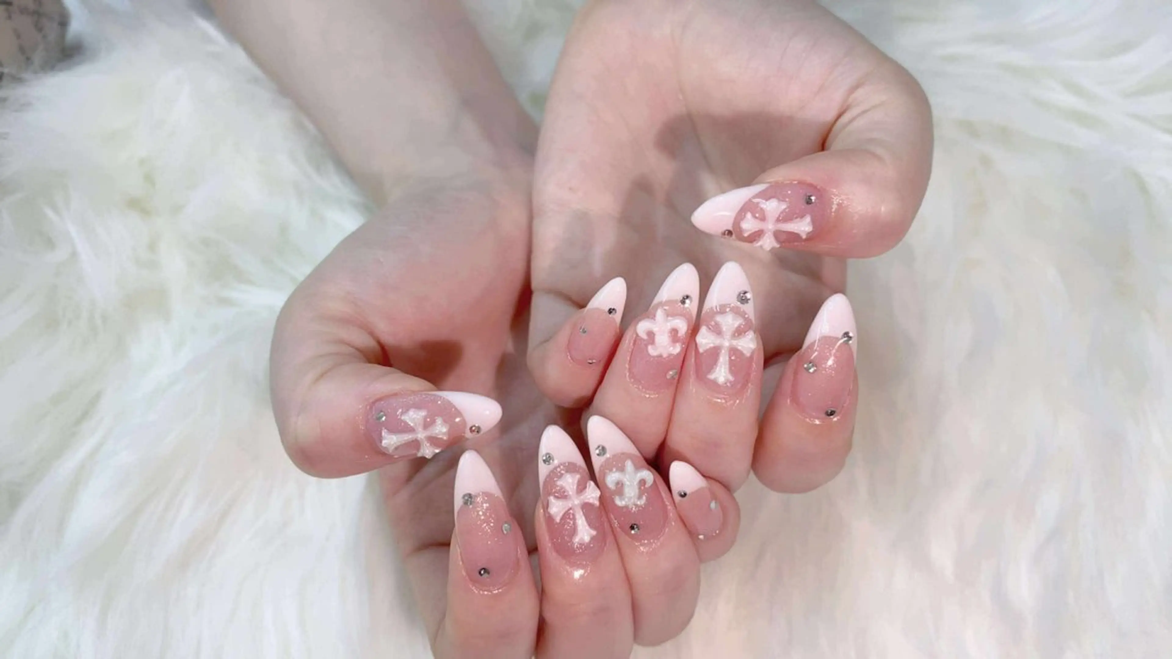 ネイル ハンドネイル ハンドケア Hara Nail 【パラジェル使用】のネイルデザイン