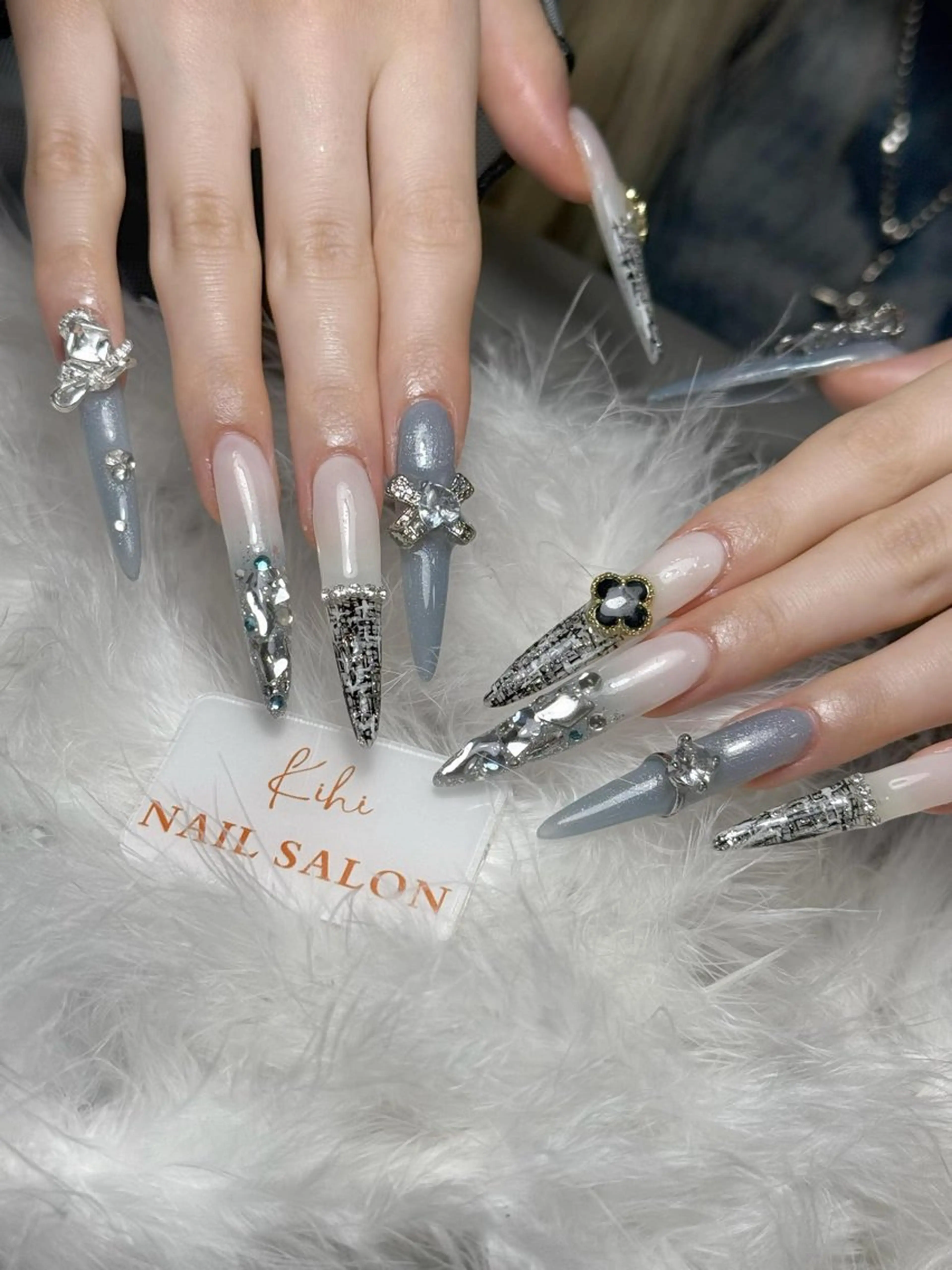 ネイル アートネイル フレンチネイル ジェルネイル グラデーション 韓国ネイル さくら💮💮 【オフ無料】のネイルデザイン