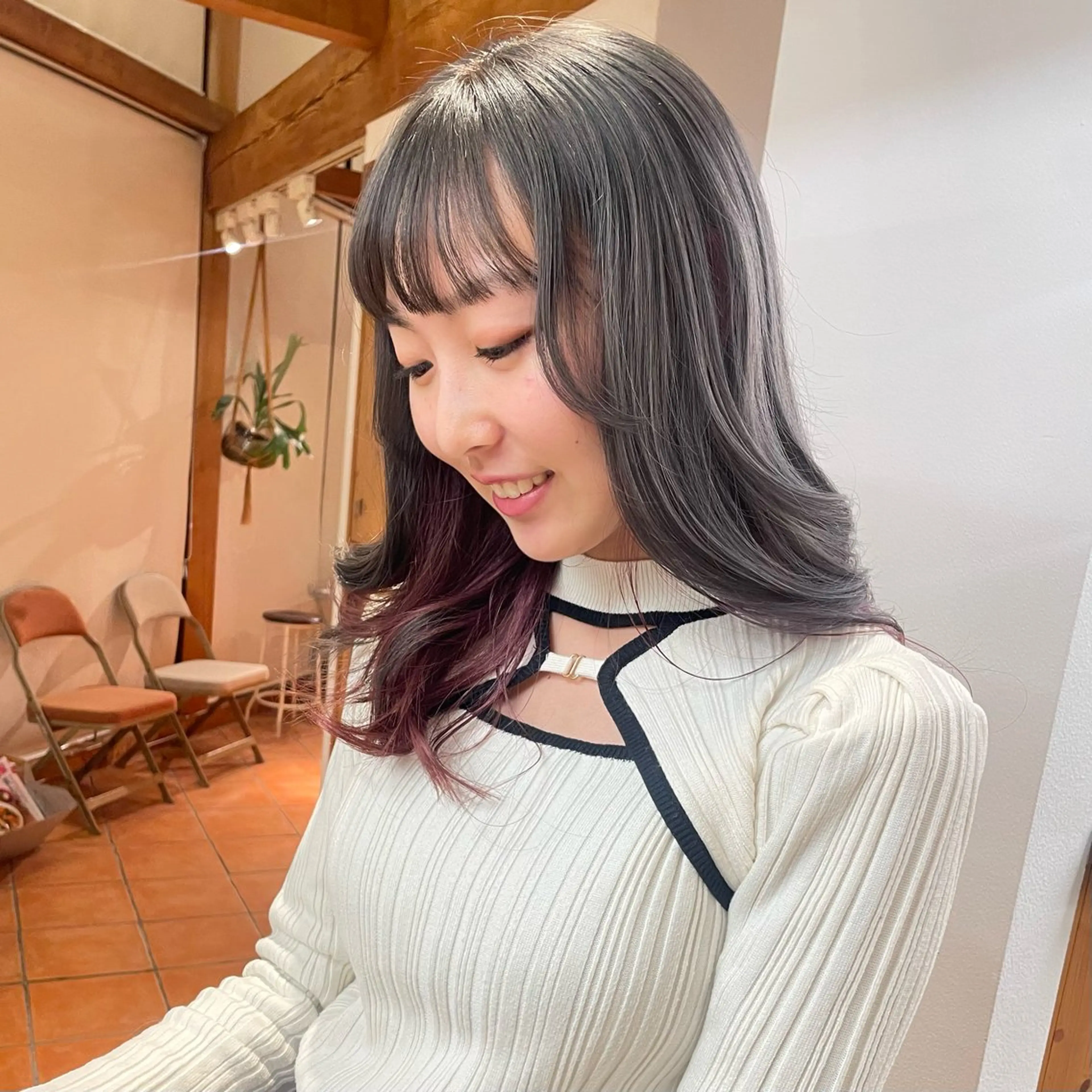 ロング カラー 奥村 紗季のヘアスタイル