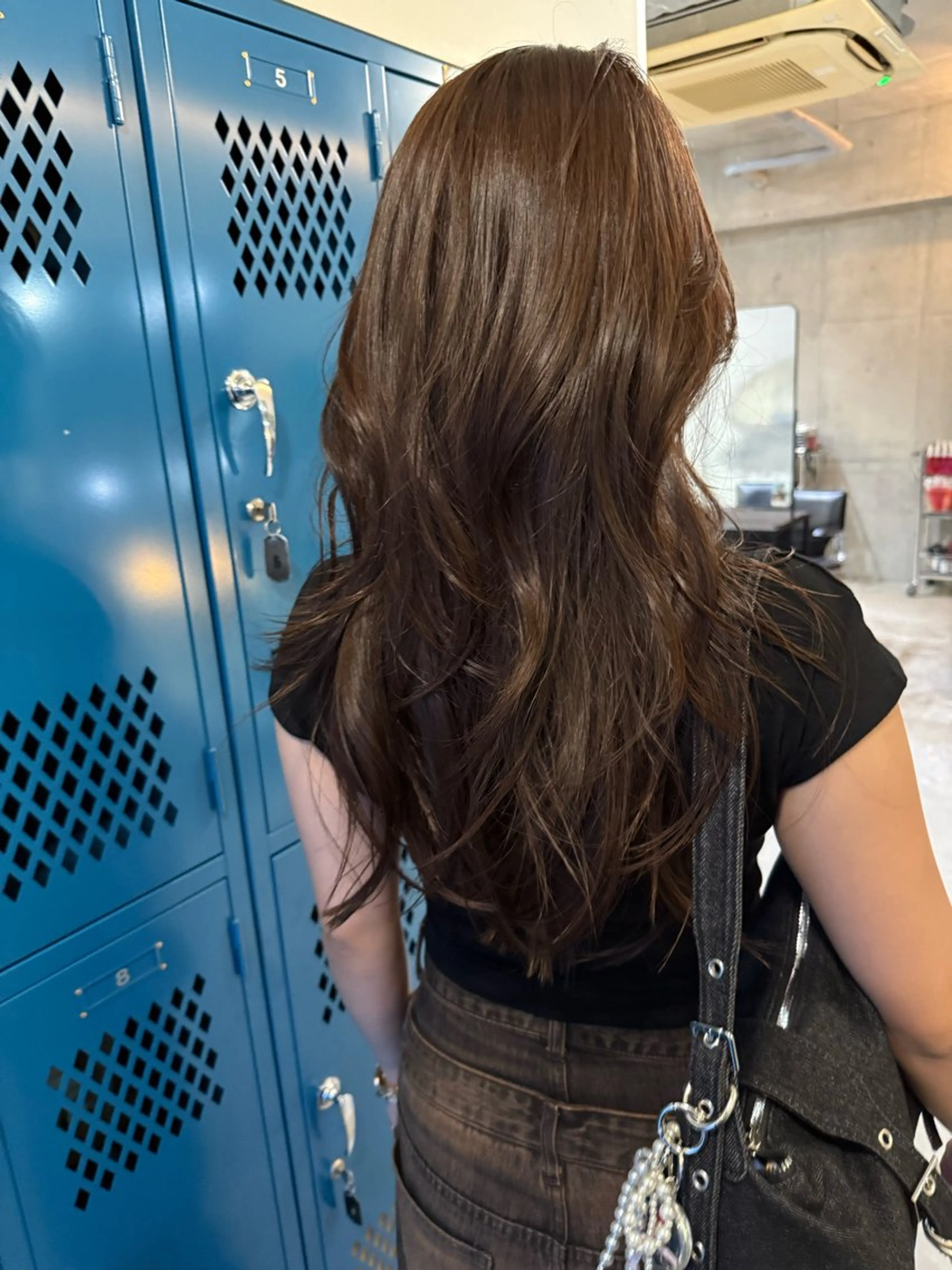 ロング ロングレイヤー くびれヘア 顔まわりレイヤー 韓国風ヘア くびれレイヤー カット ヘアカラー トリートメント レイヤーカット\ウル フ　chinatsuのヘアスタイル