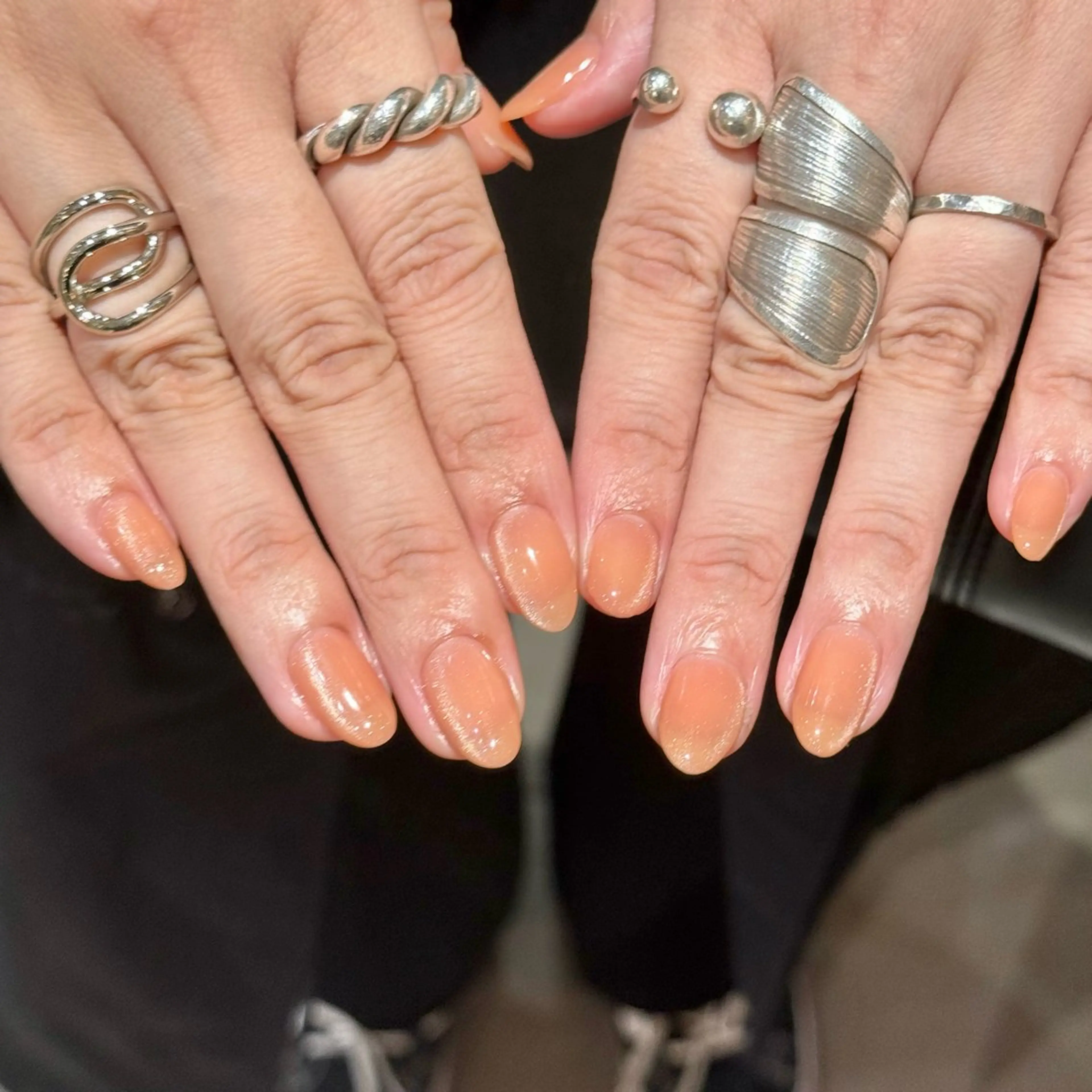 ネイル ハンドネイル chika .のネイルデザイン