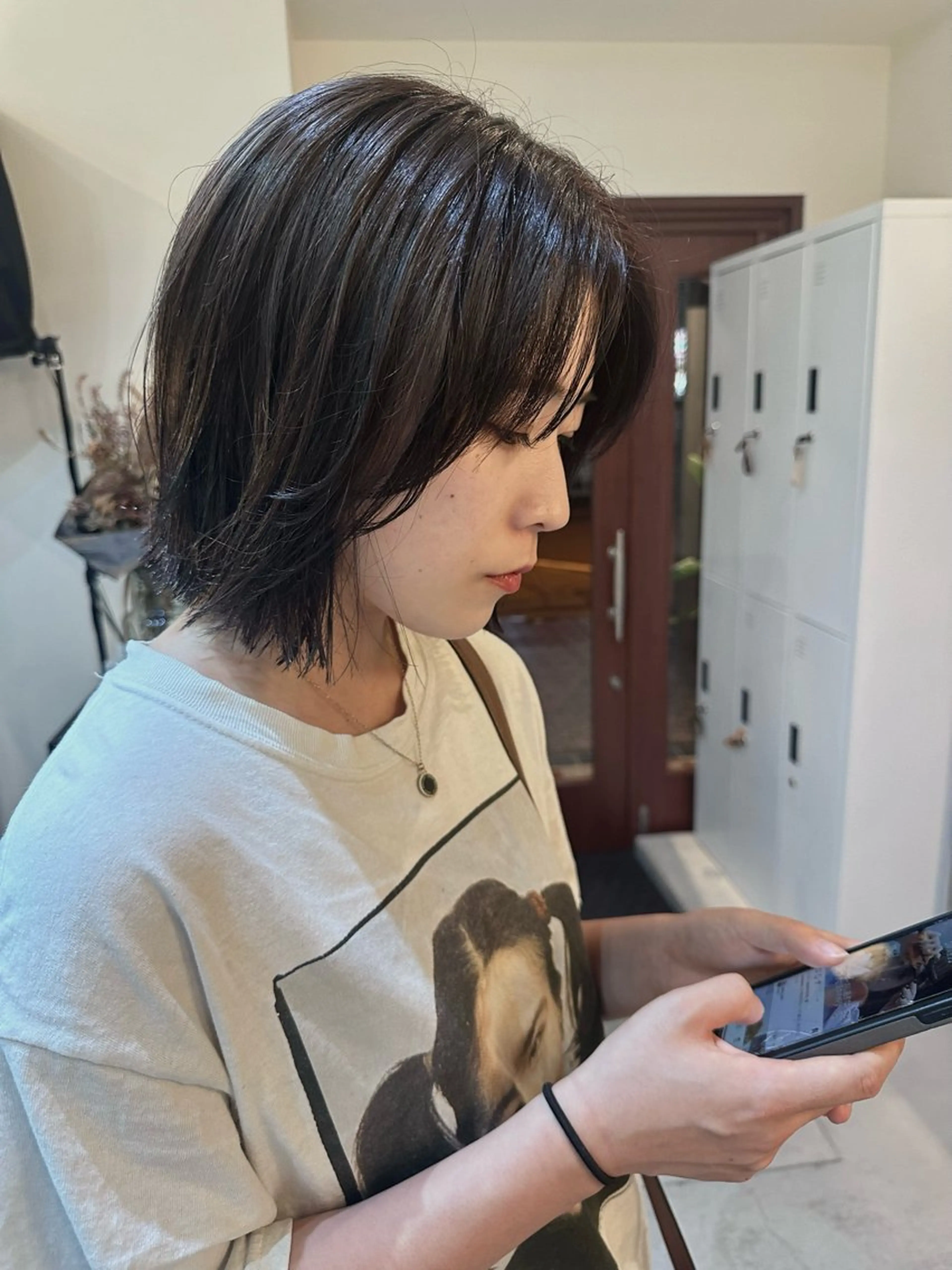 ミディアム Shiro RENのヘアスタイル