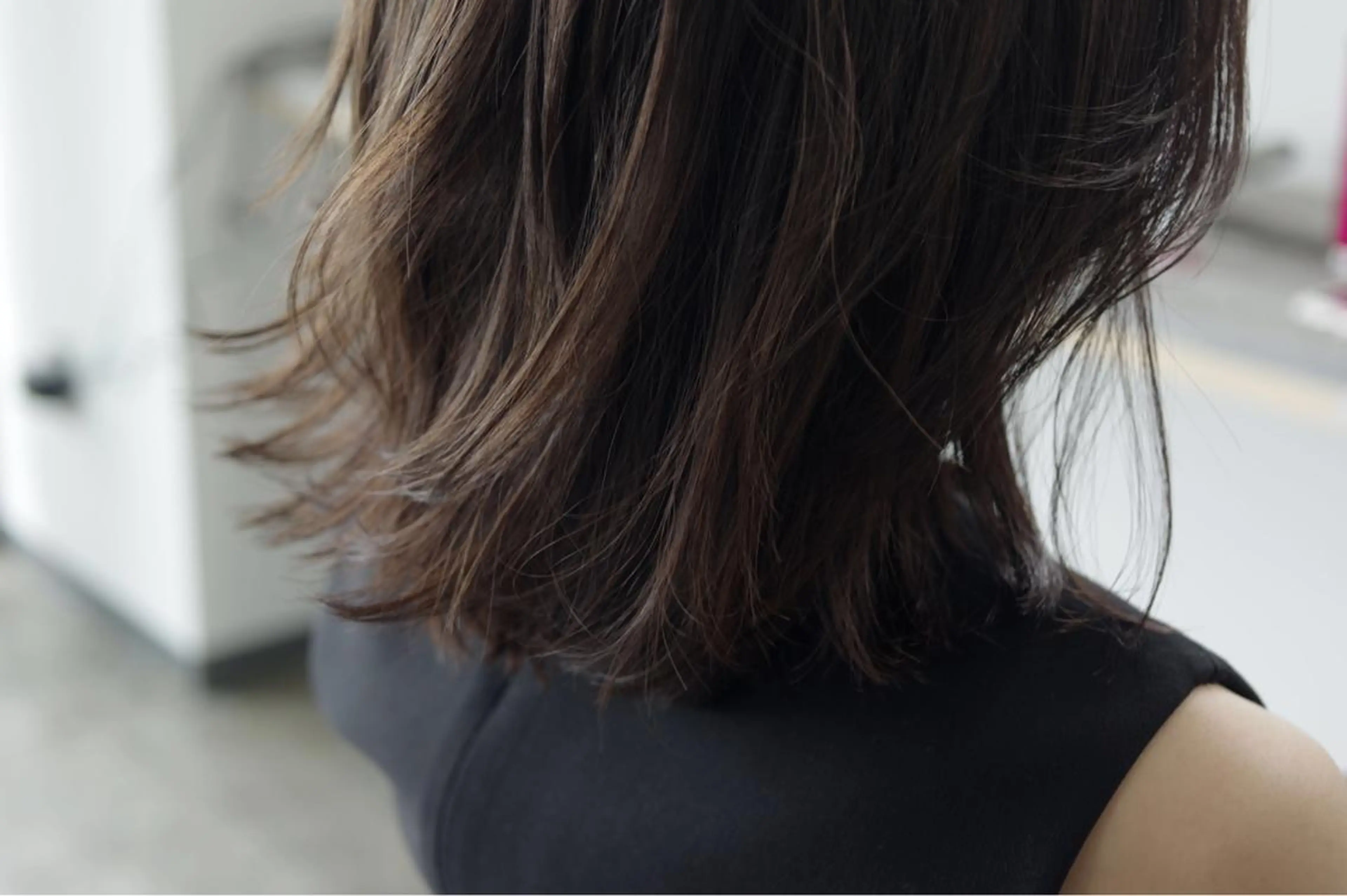 ミディアム カラー ブルーカラー ブルージュ 外国人風カラー クセ毛お悩みの方 四宮桂佑のヘアスタイル