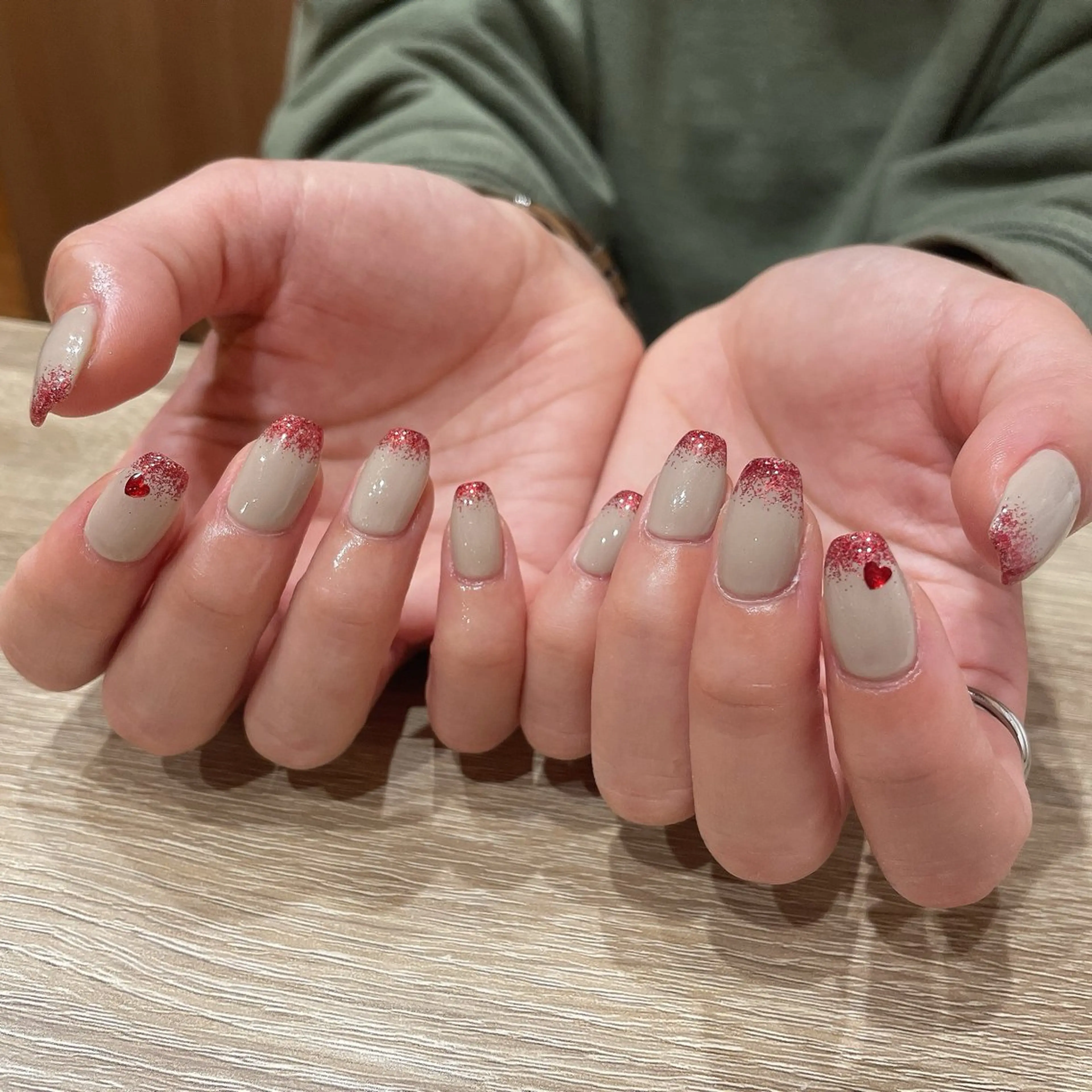 ネイル ラメ(グリッター) ラメグラデーション ハンドネイル liberté所属・liberté🫧 新小岩のネイルデザイン