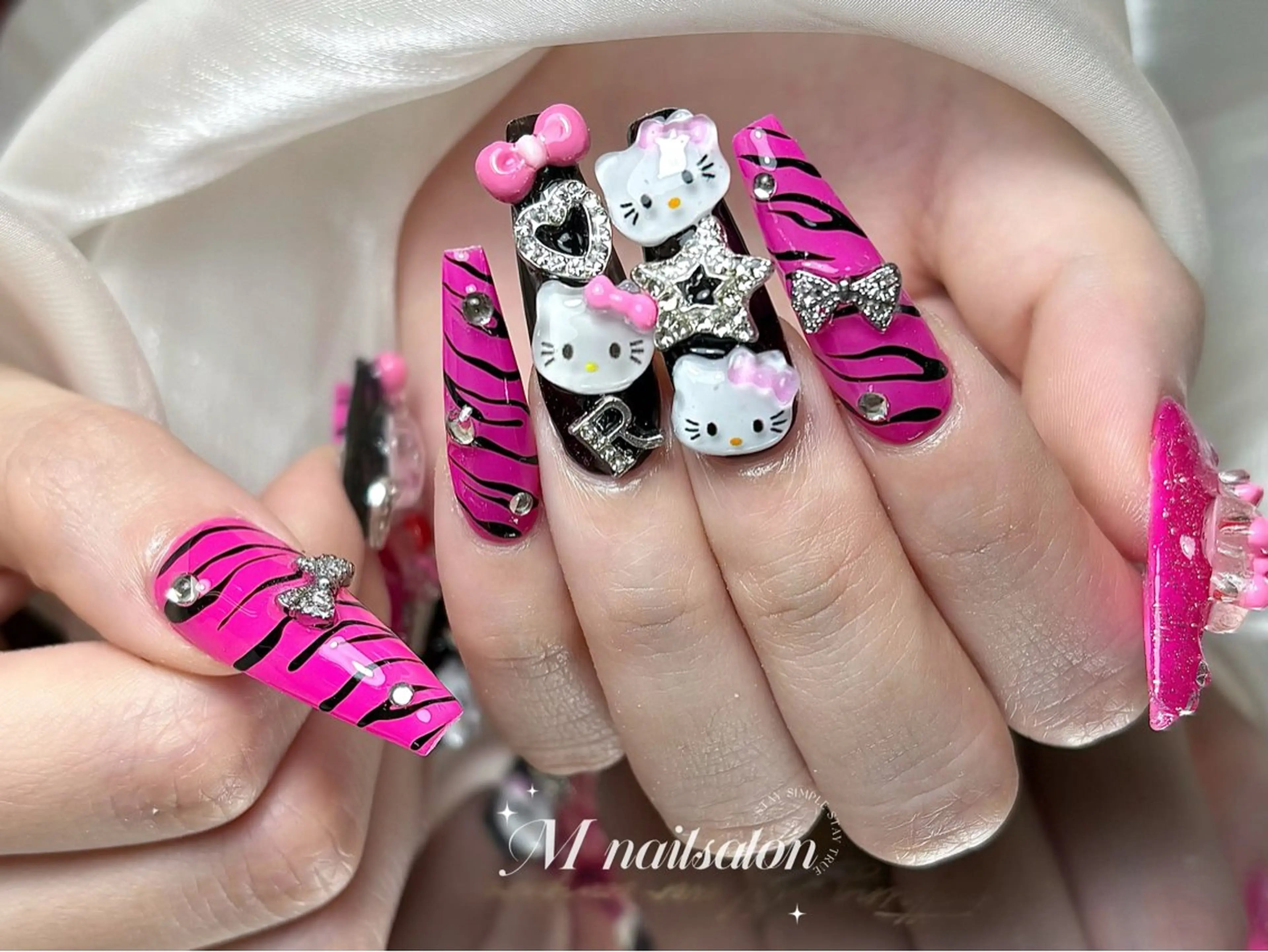 ネイル ハンドネイル M🌷nail 長さだし専門店のネイルデザイン