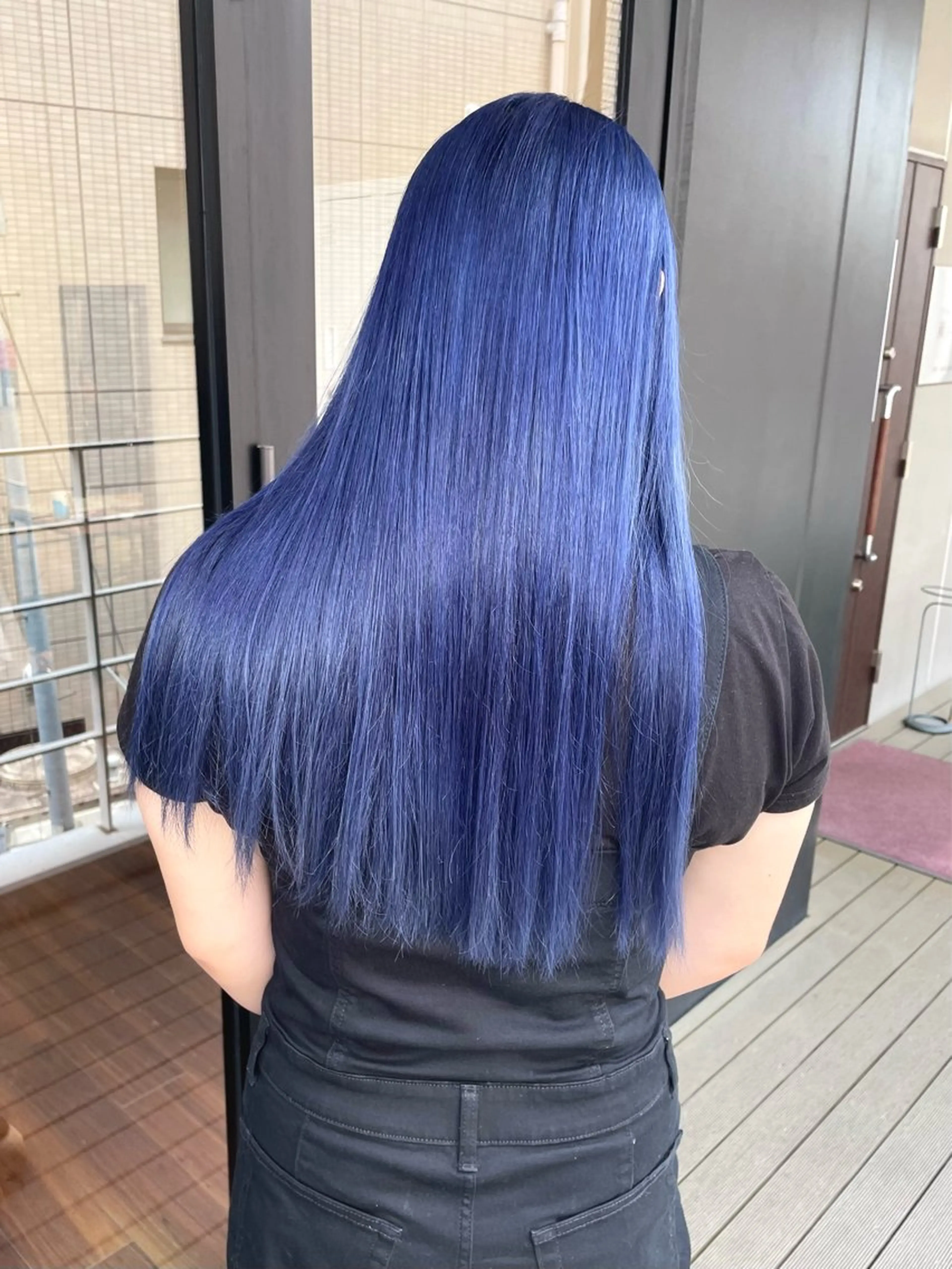 ロング カラー ヘアアレンジ ブリーチ ブルーカラー 青髪特化🩵 ダブルカラーのヘアスタイル