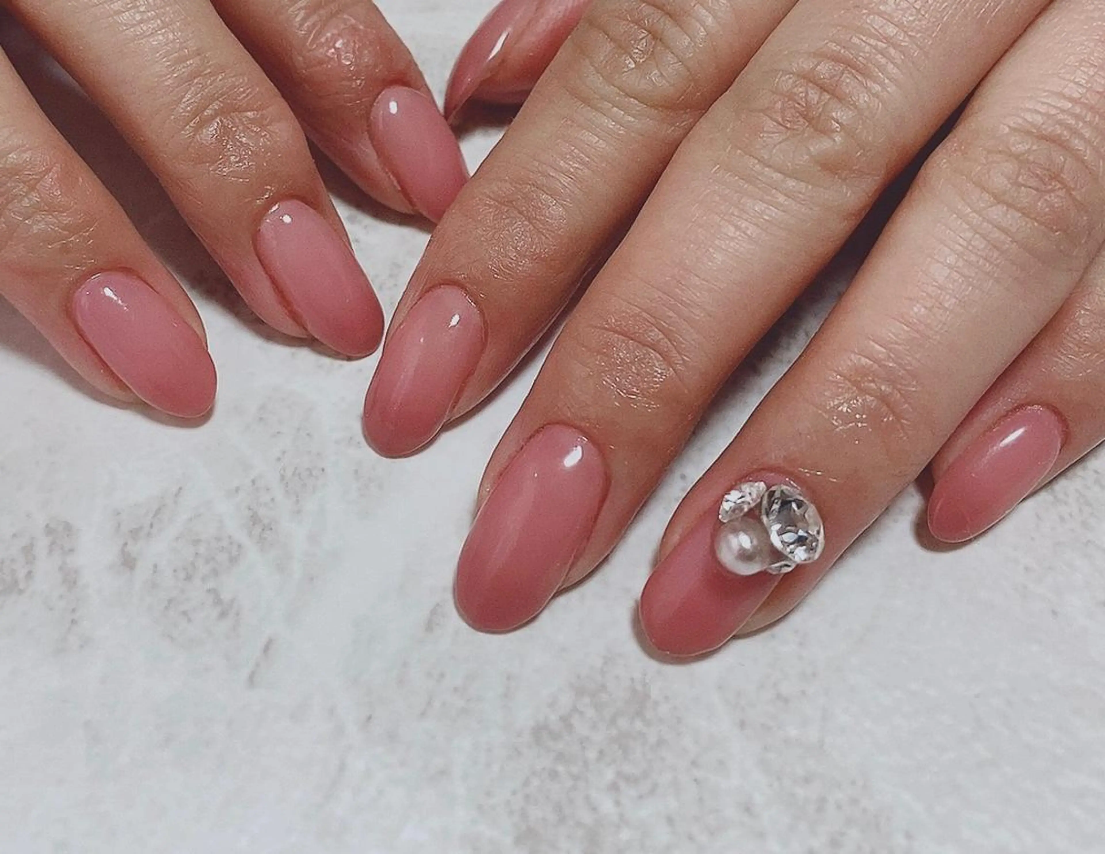 ネイル Ravi【胡町】 伊藤のネイルデザイン