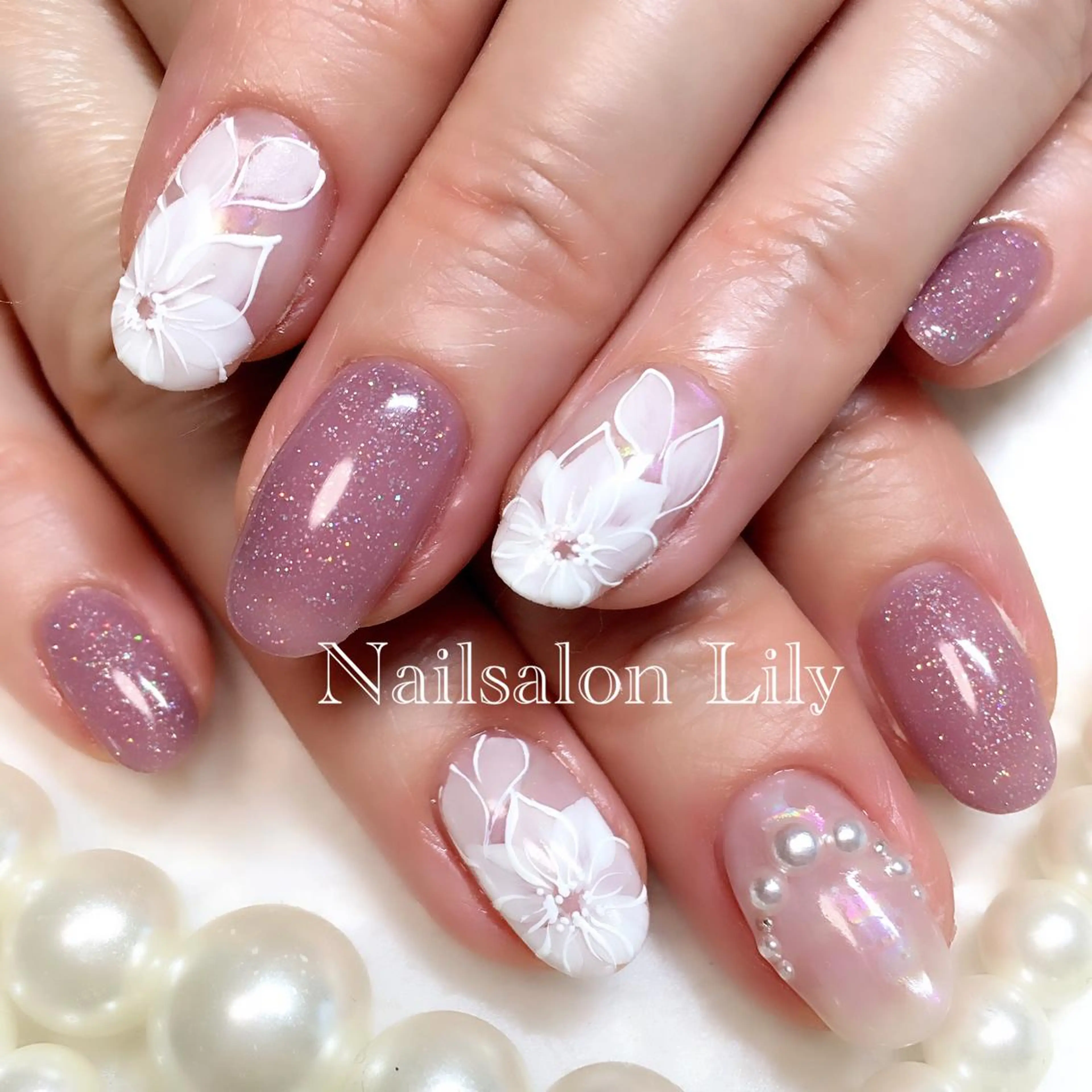ネイル フラワーネイル Lily*nail 🌻Mii🌻のネイルデザイン