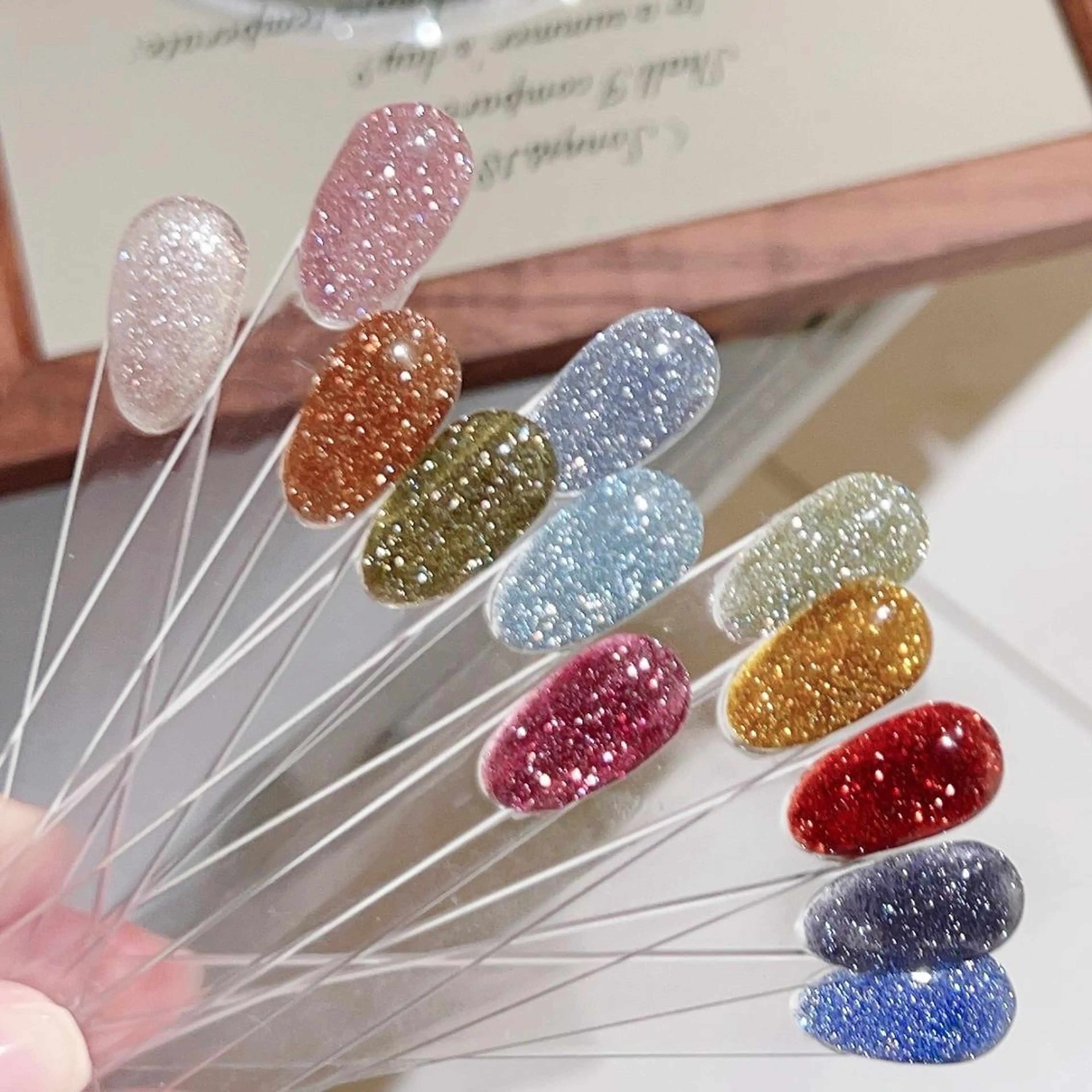 ネイル フットネイル Dark Honey Susuのネイルデザイン