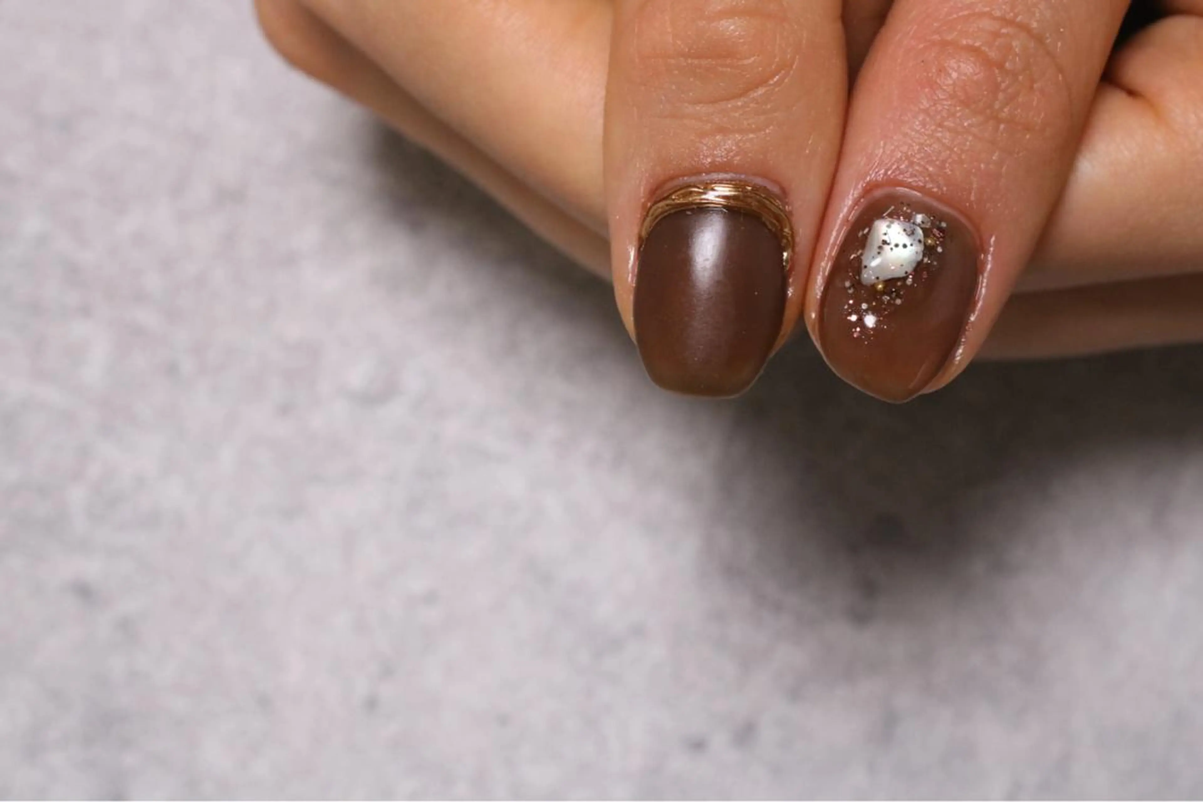 ネイル オーロラネイル カジュアル ジェルネイル ラメ(グリッター) マグネットネイル ハンドネイル MH Nailのネイルデザイン