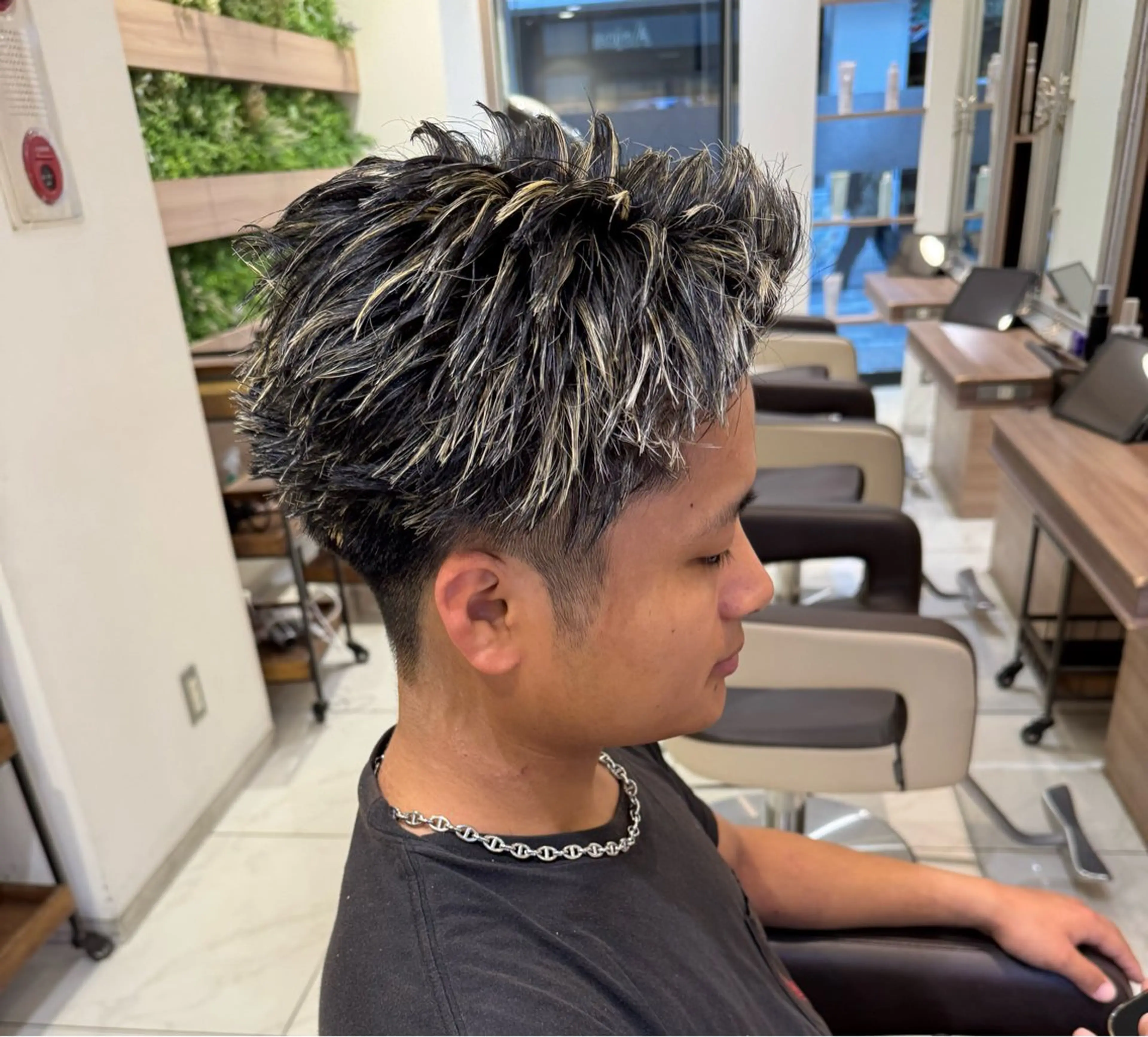 メンズ メンズメッシュ カット ヘアカラー メンズ特化💎/ 韓国風🇰🇷なぎとのヘアスタイル