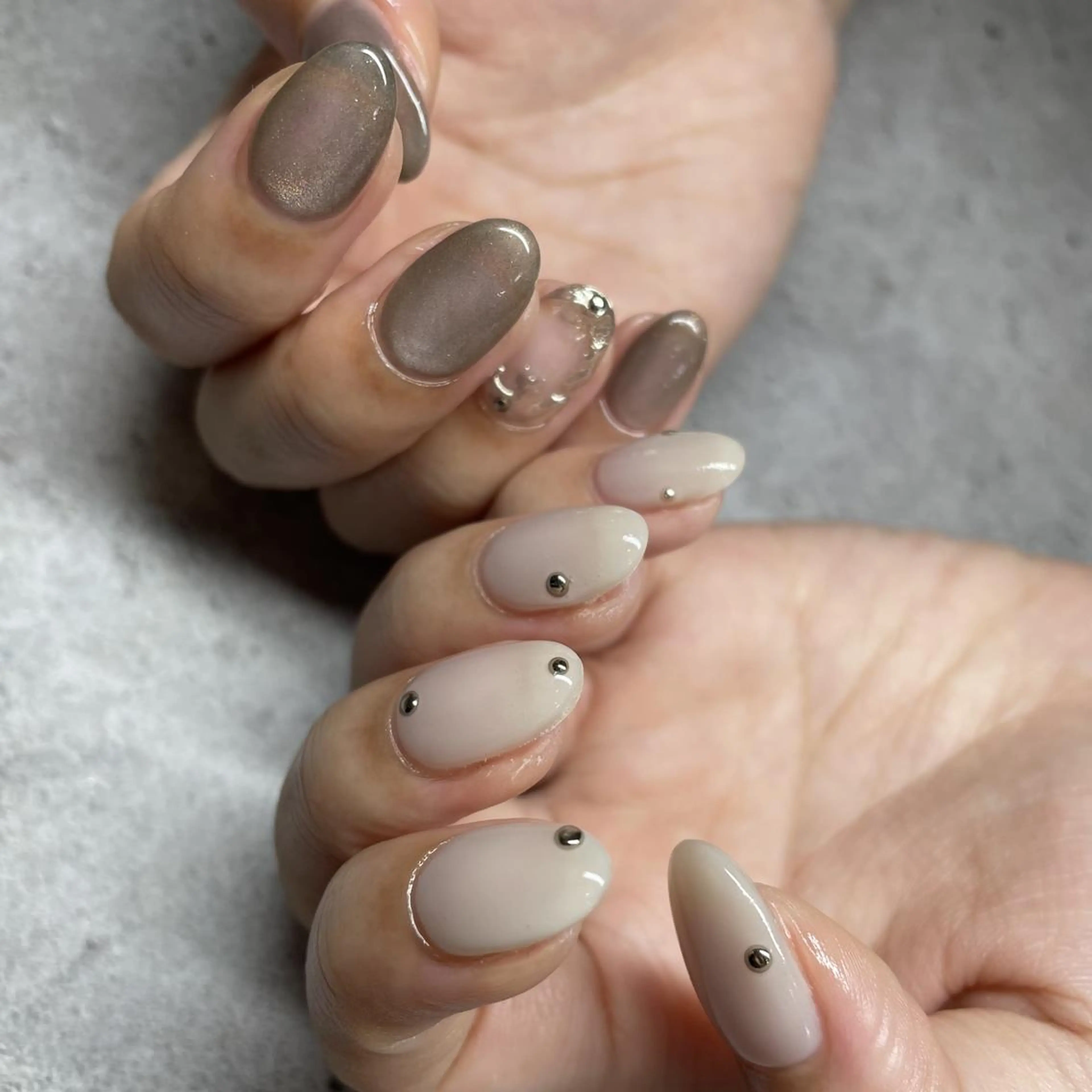 マツエク・マツパ p.o.n.所属・🫧aku🫧 自由が丘／フィルインのネイルデザイン