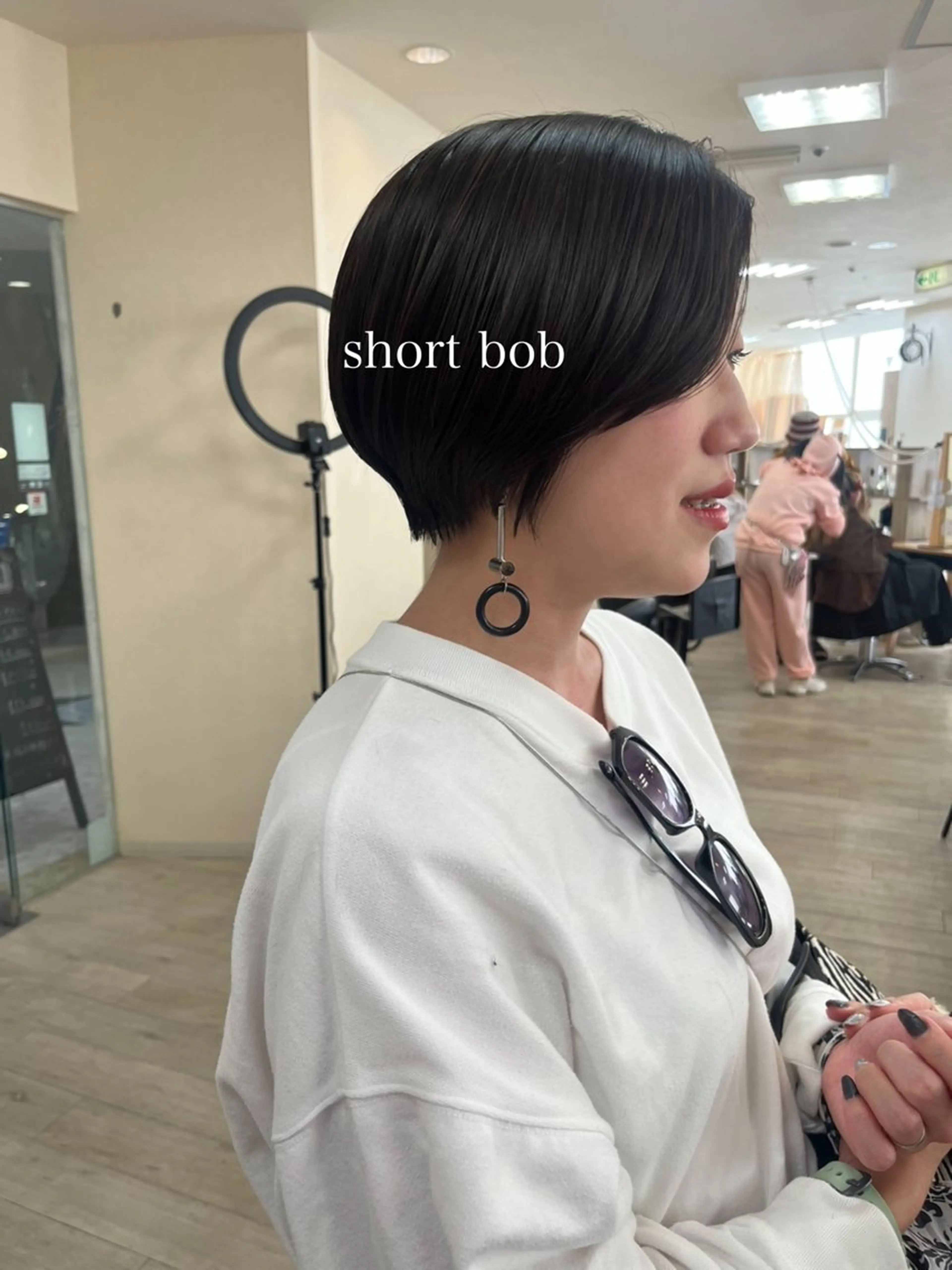 ショート 切りっぱなしボブ ショートボブ ハンサムショート ボブ ショートヘア カット 初めてのショート お任せください✂️のヘアスタイル