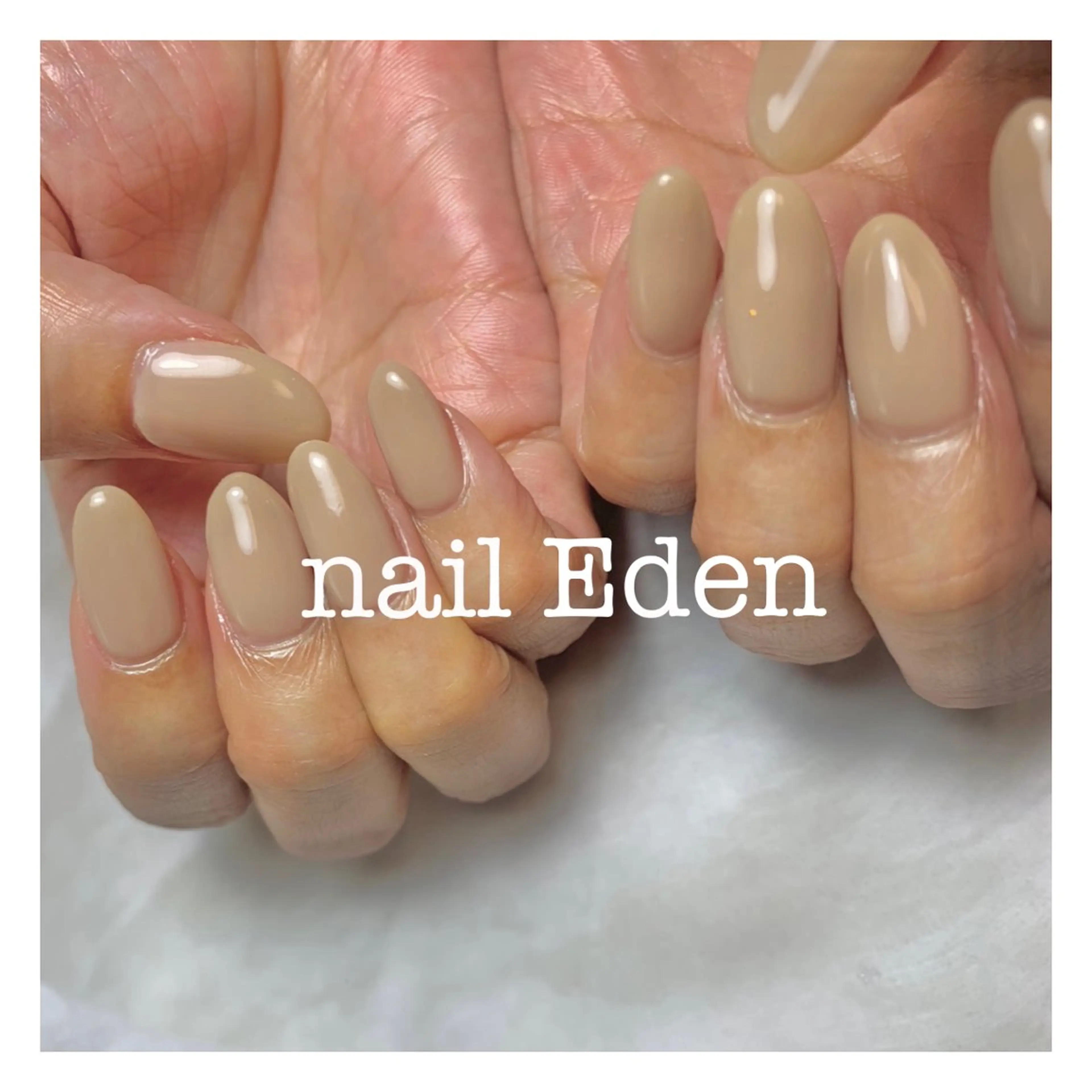 ネイル シンプルネイル Eden　private nail saron所属・Eden ♾️のネイルデザイン