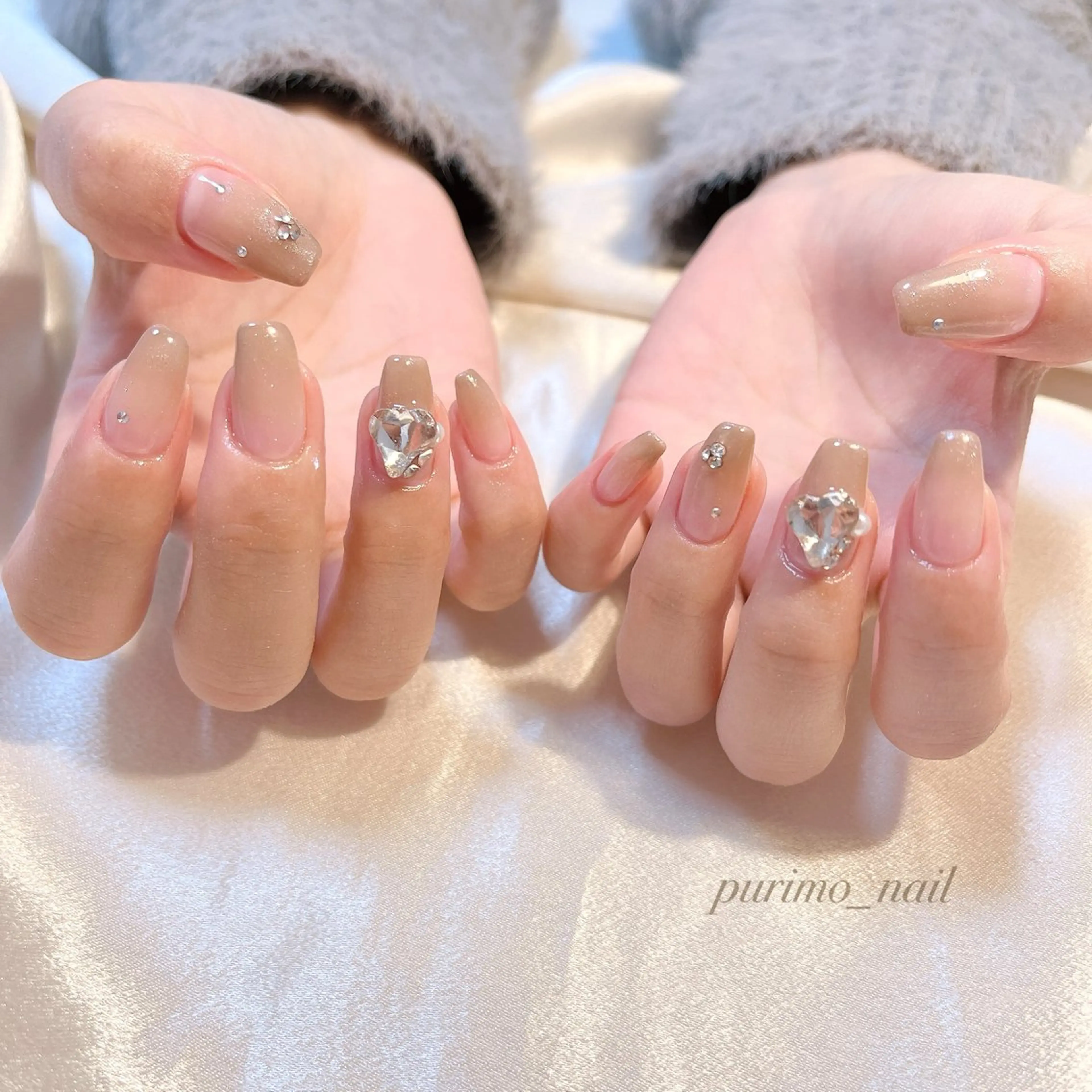 ネイル ジェルネイル グラデーション ミラーネイル オフィスネイル オフ無料♡ purimonailのネイルデザイン