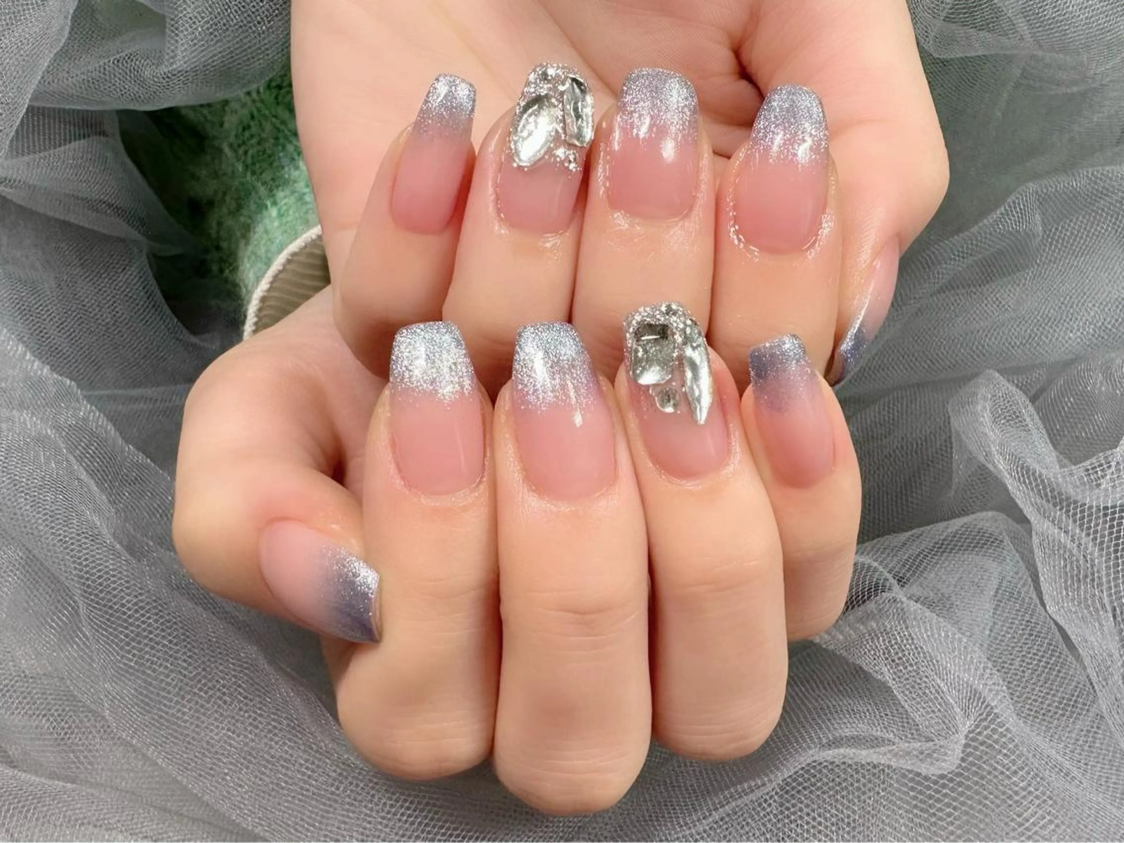 ネイル ブルー マグネットネイル ピンク ピンクベージュ ハンドネイル Nail Salon KURELLYのネイルデザイン